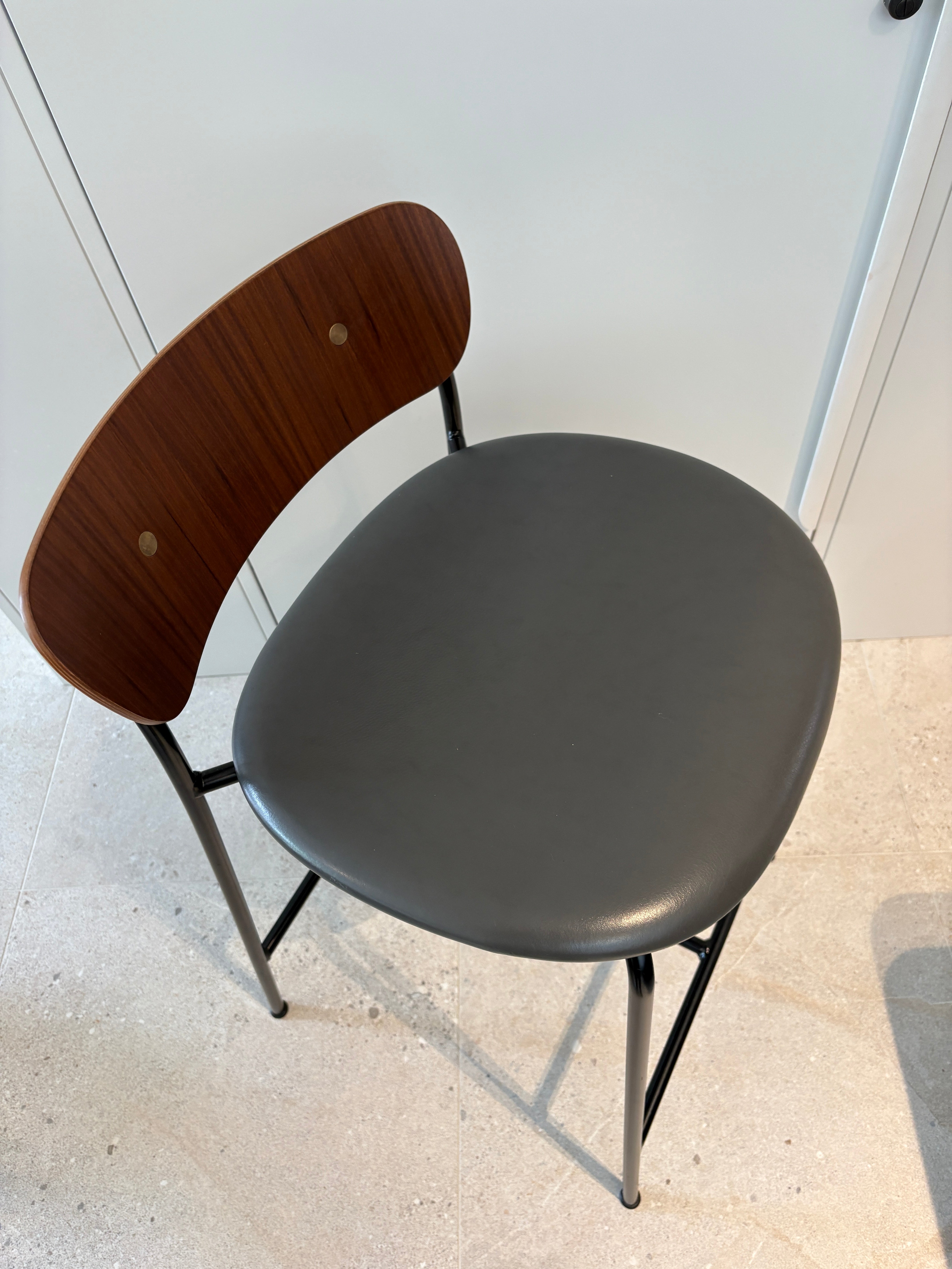 &Tradition Pavilion Stools AV7, Set of 3