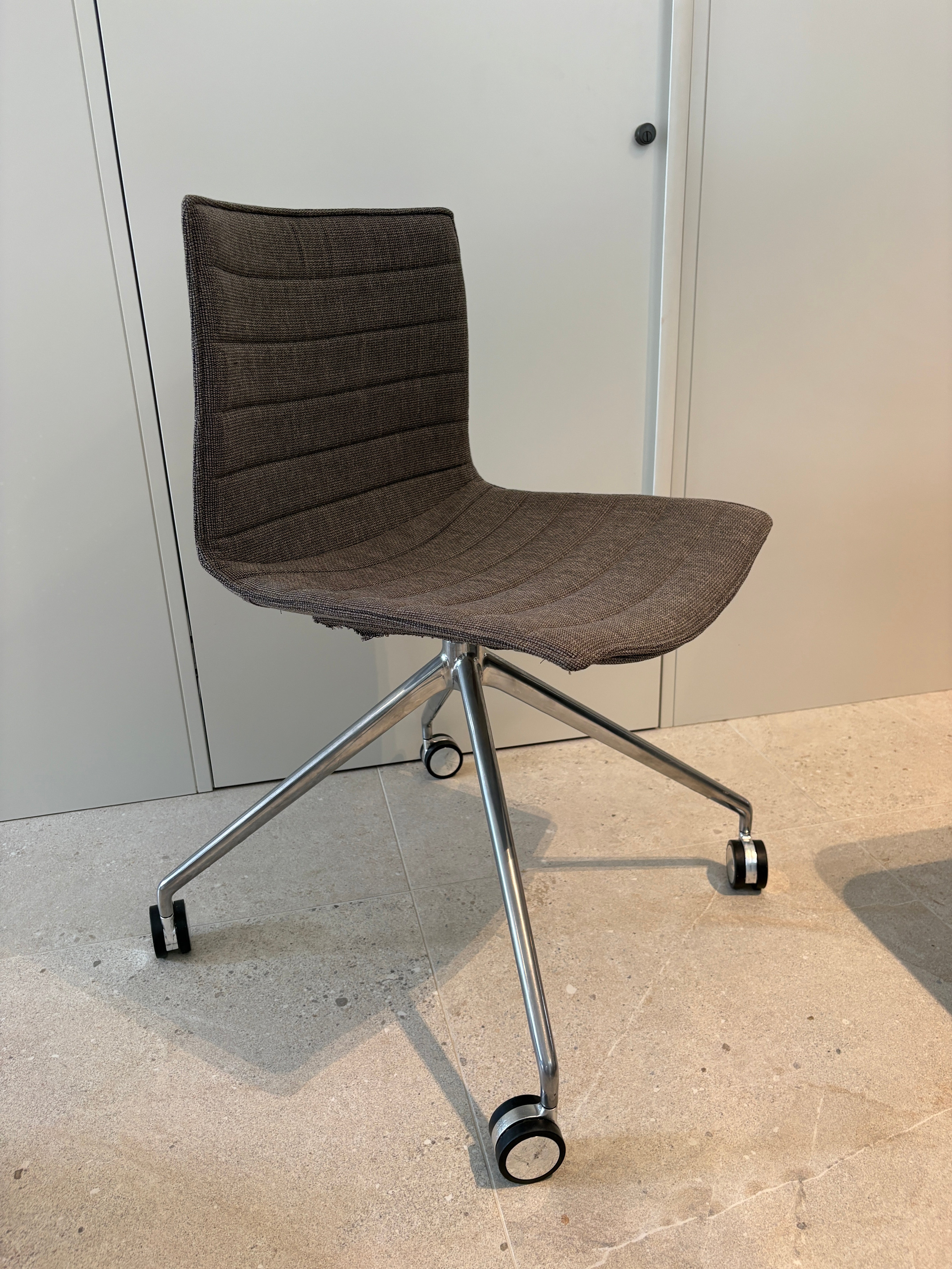 Arper Catifa 46 Desk Chair