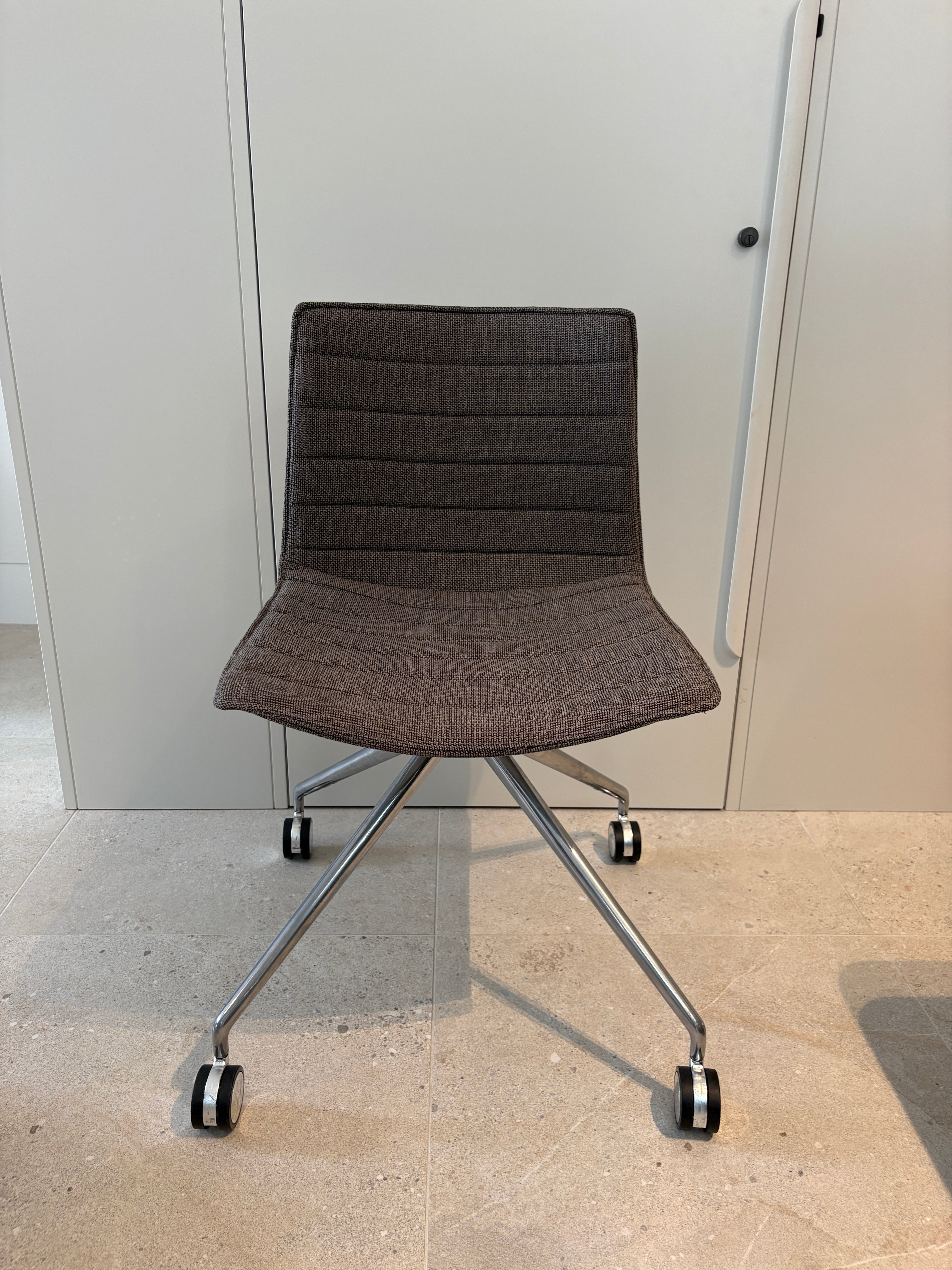 Arper Catifa 46 Desk Chair