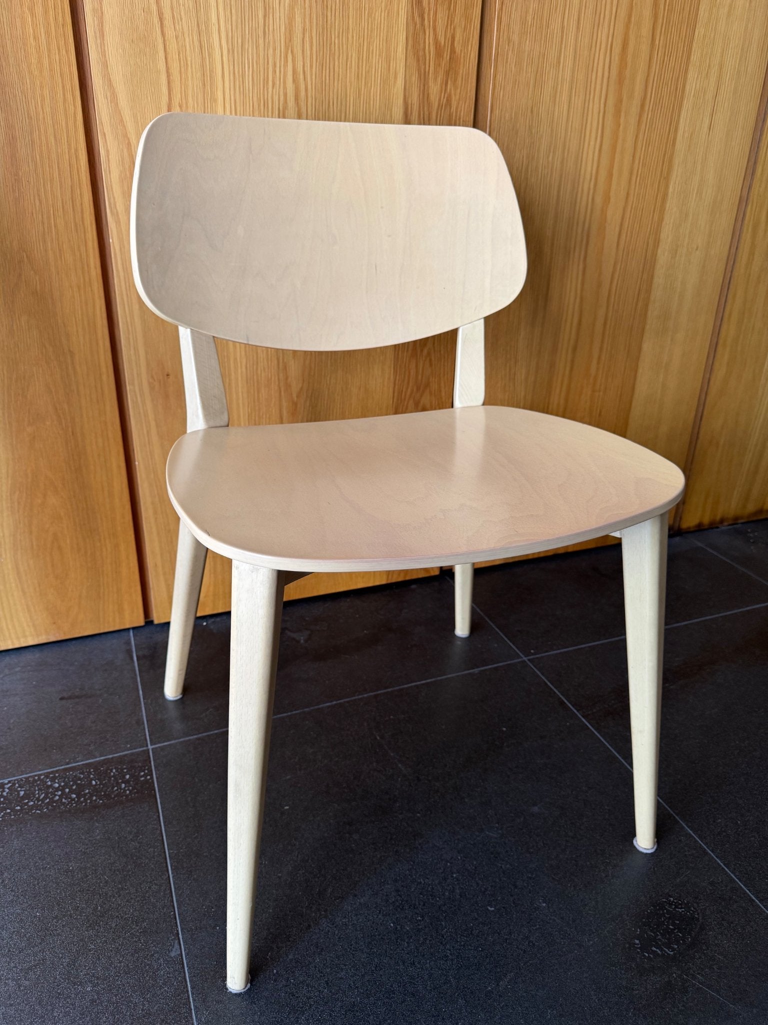 68a44b28a76e766b79698fbf_billiani-chairs-4_1778220535952.jpeg