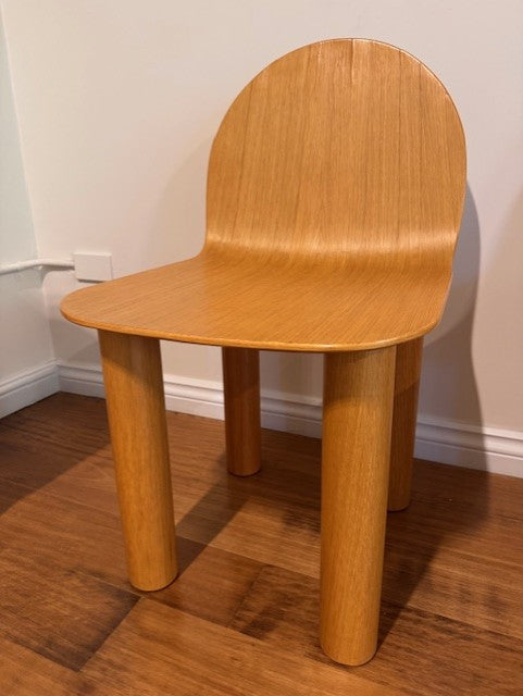 68a44b28a76e766b79698fbf_dining-chair-2_1772596787851.jpeg