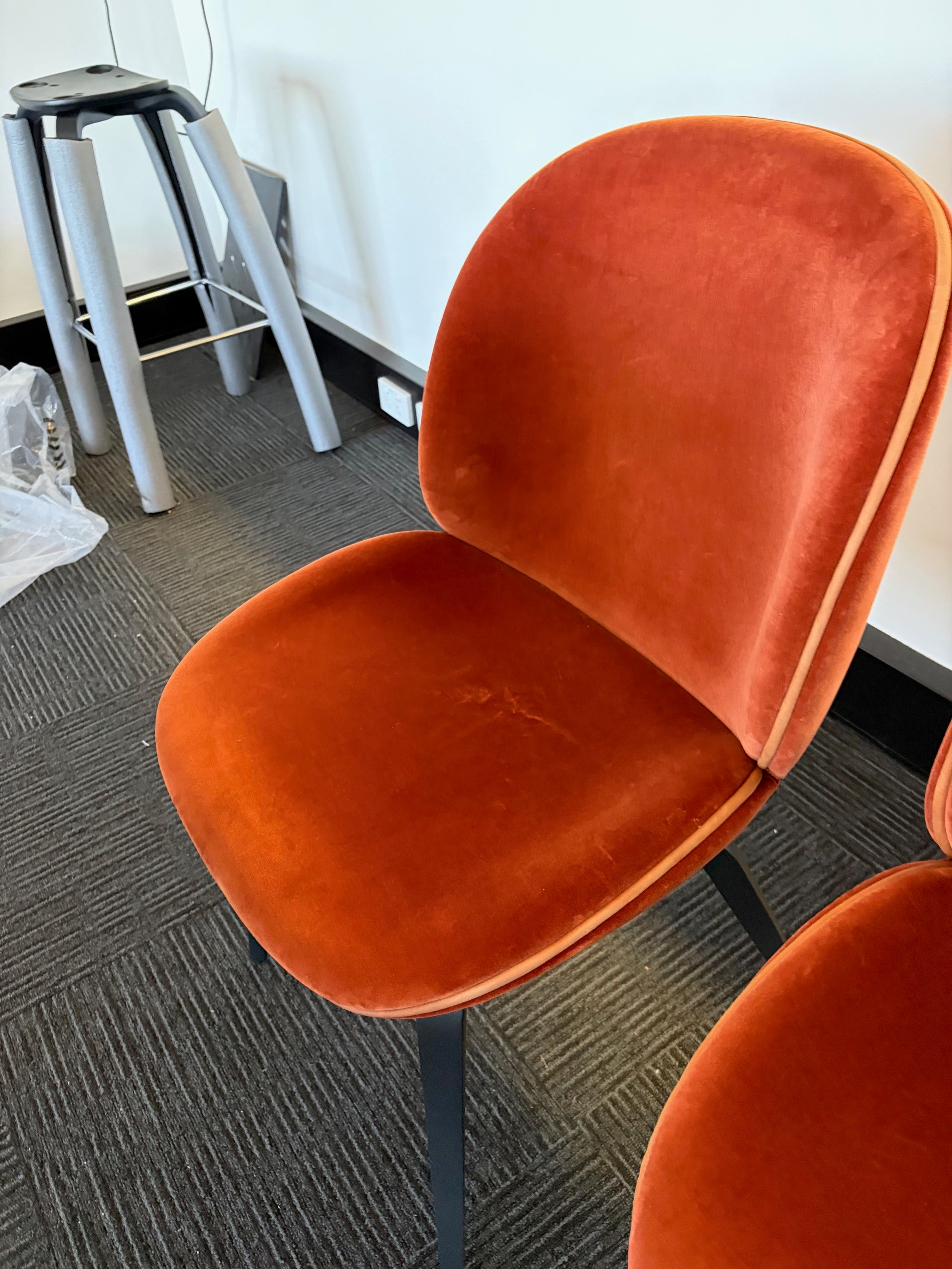 Gubi Beetle Dining chairs, Set of 6