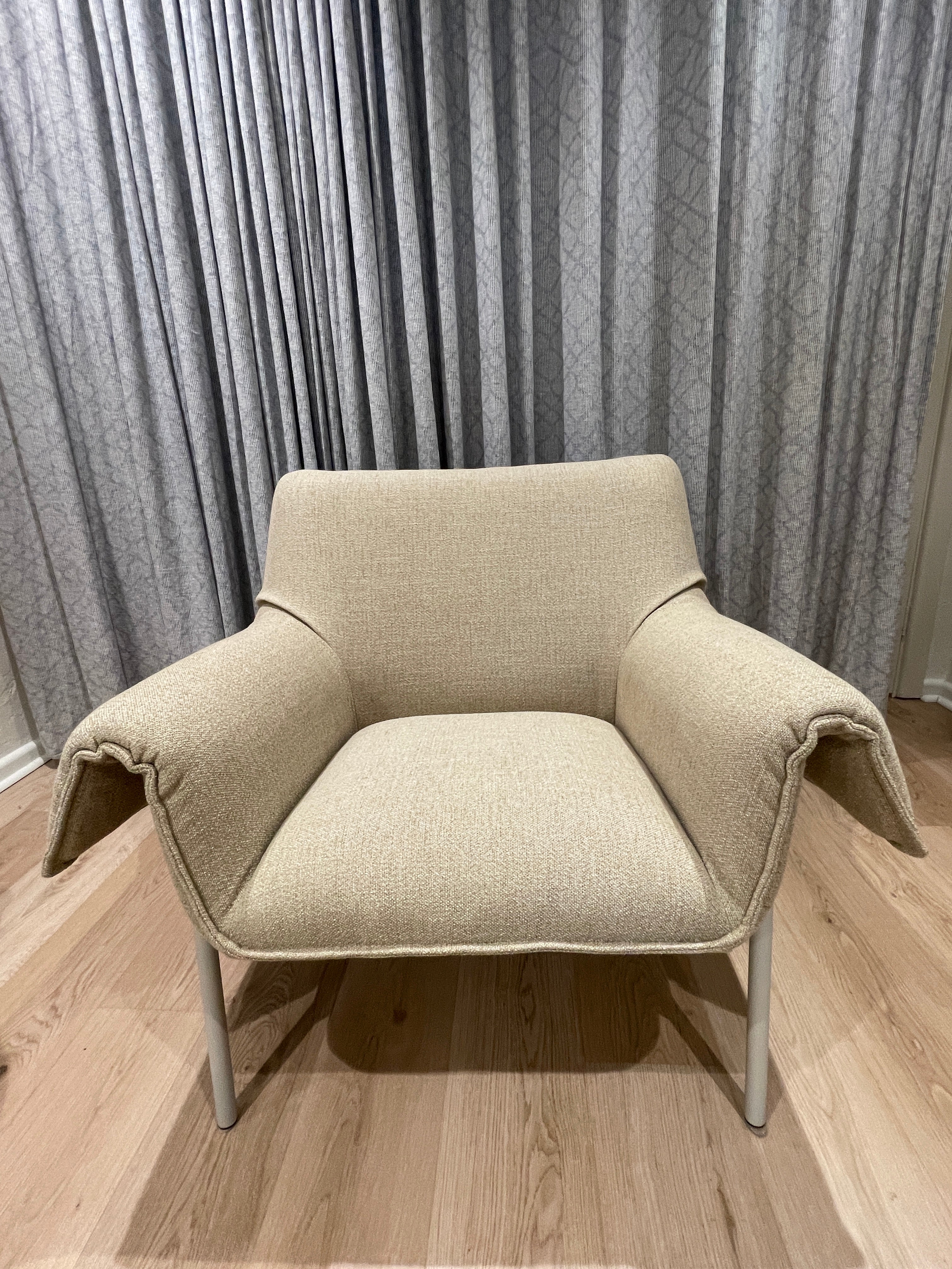 Muuto Wrap Lounge Chair