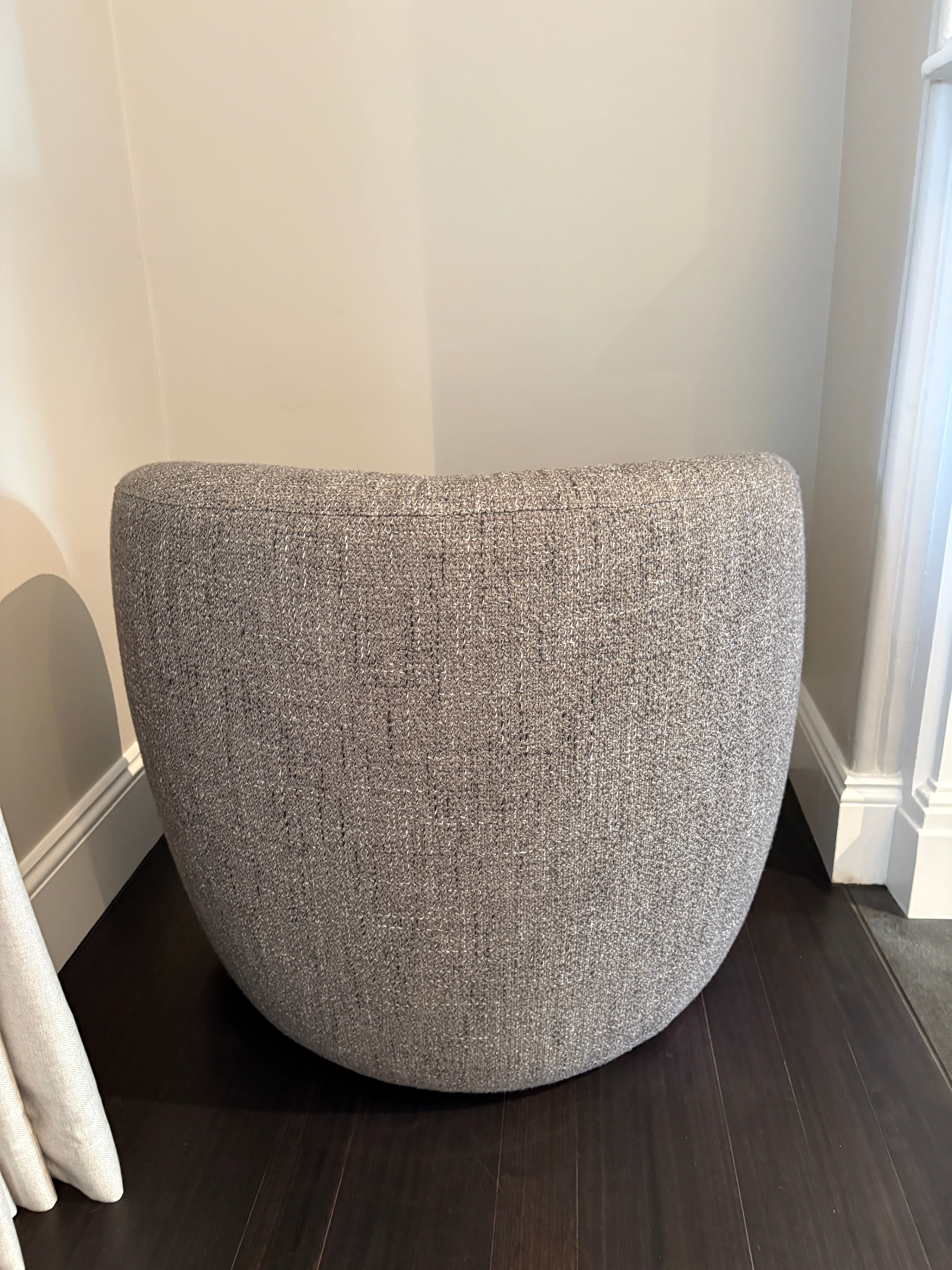 Wendelbo Ovata Large Lounge Chair