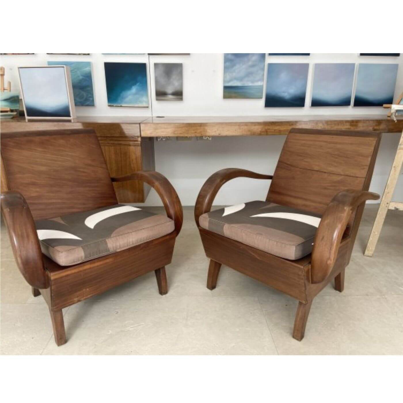Two-Design-Lovers-Art-Deco-Style-Armchairs