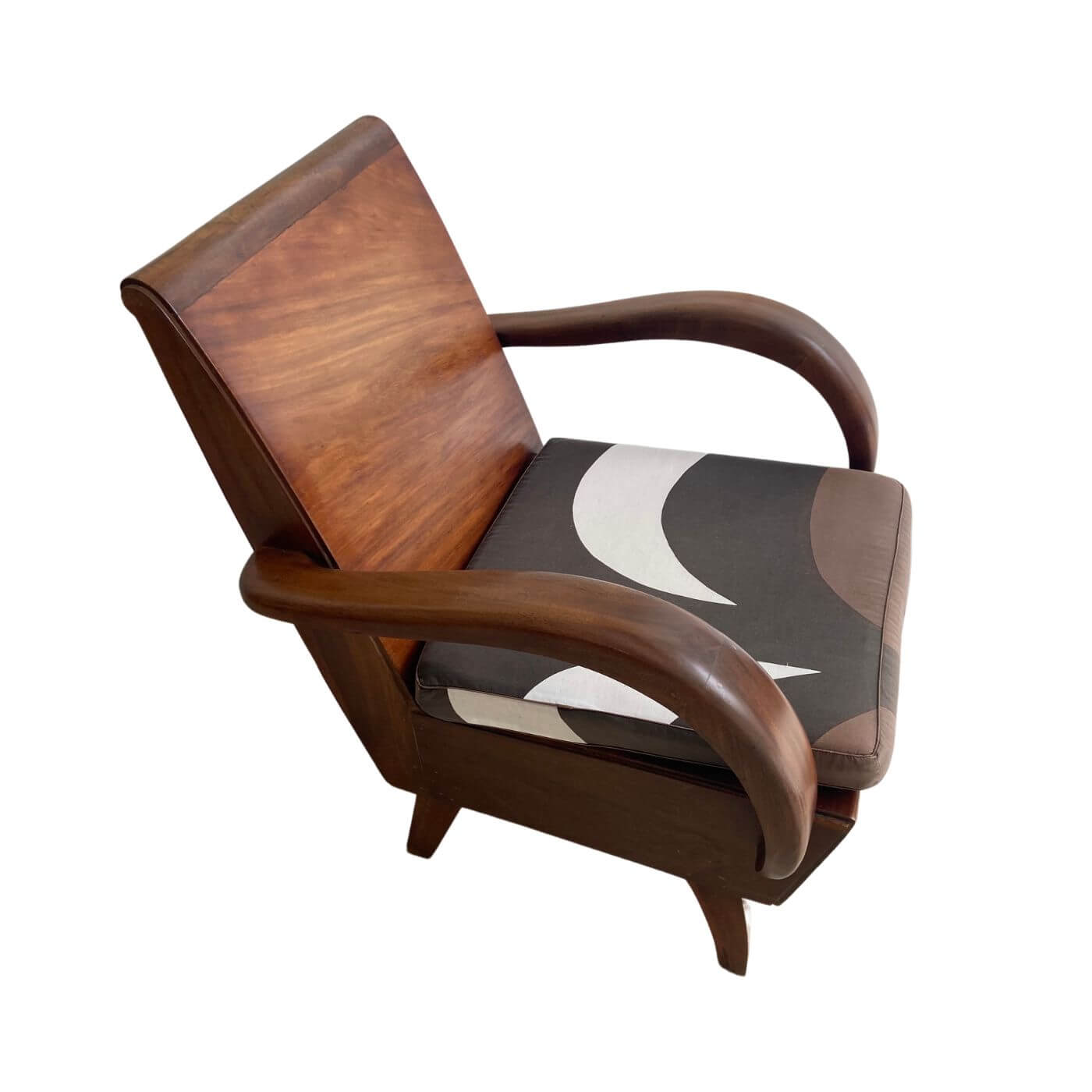 Two-Design-Lovers-Art-Deco-Style-Armchairs