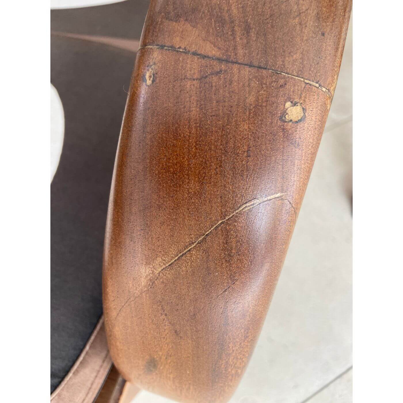 Two-Design-Lovers-Art-Deco-Style-Armchairs