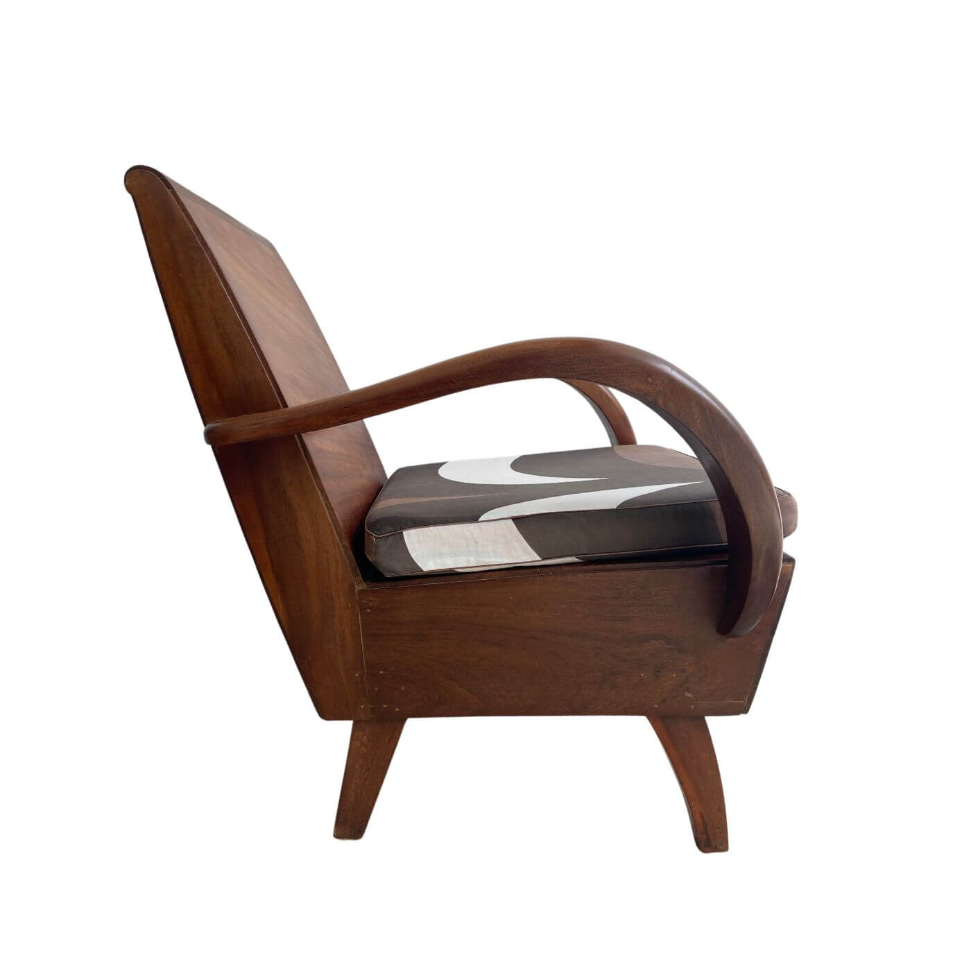 Two-Design-Lovers-Art-Deco-Style-Armchairs