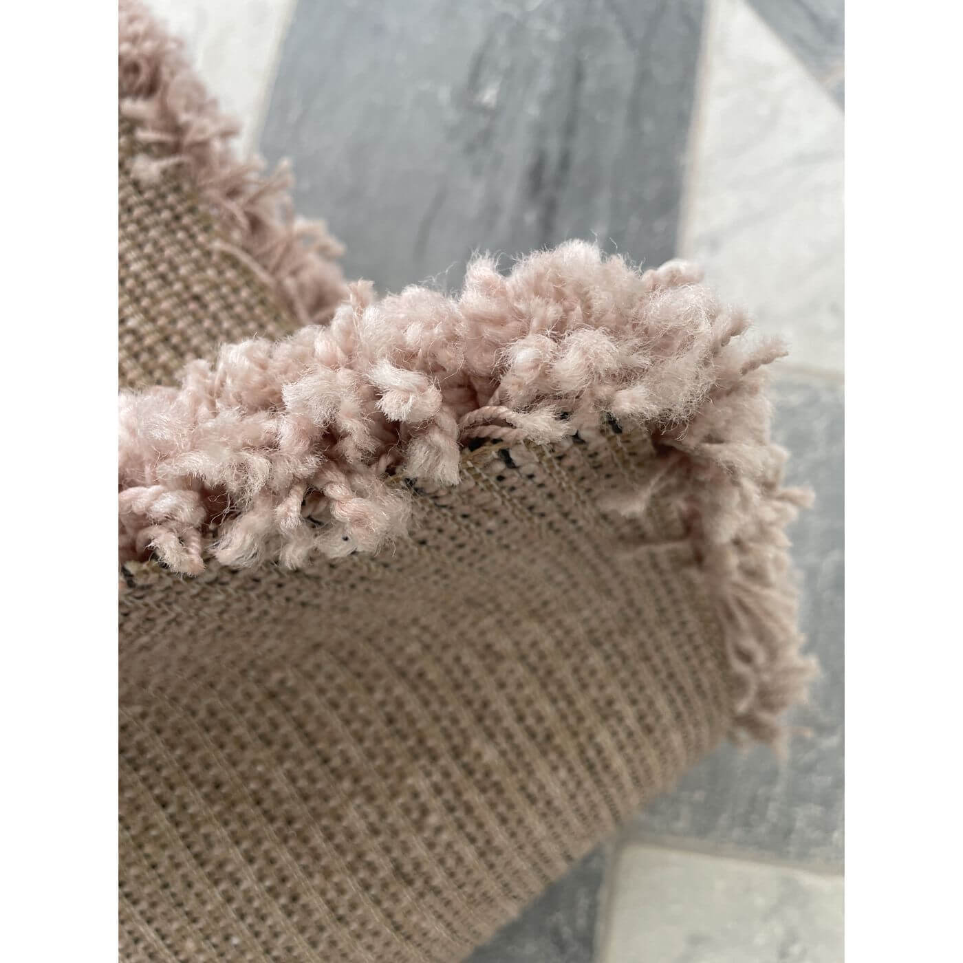 Two-Design-Lovers-Belgian Pink Shag Rug-
