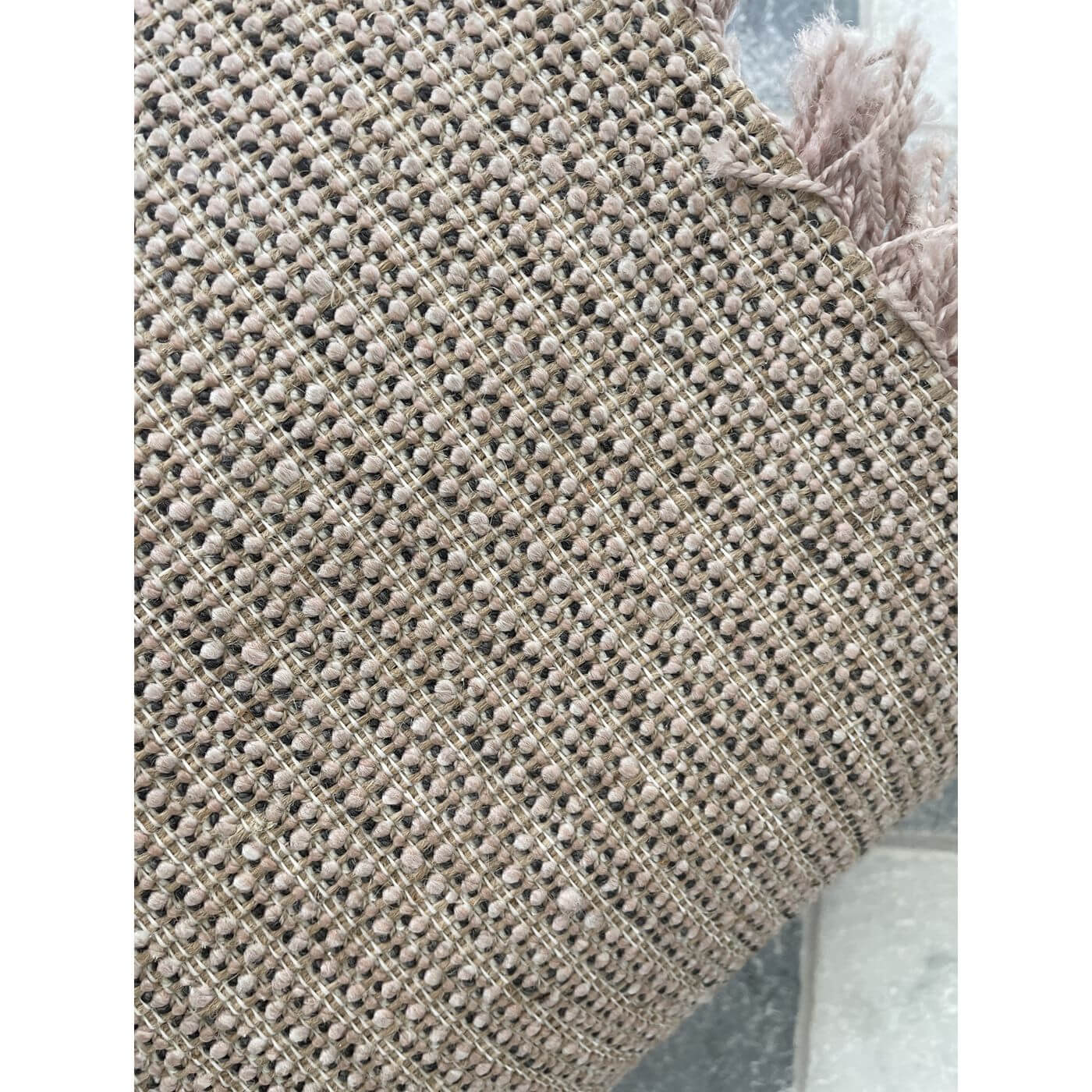 Two-Design-Lovers-Belgian Pink Shag Rug-