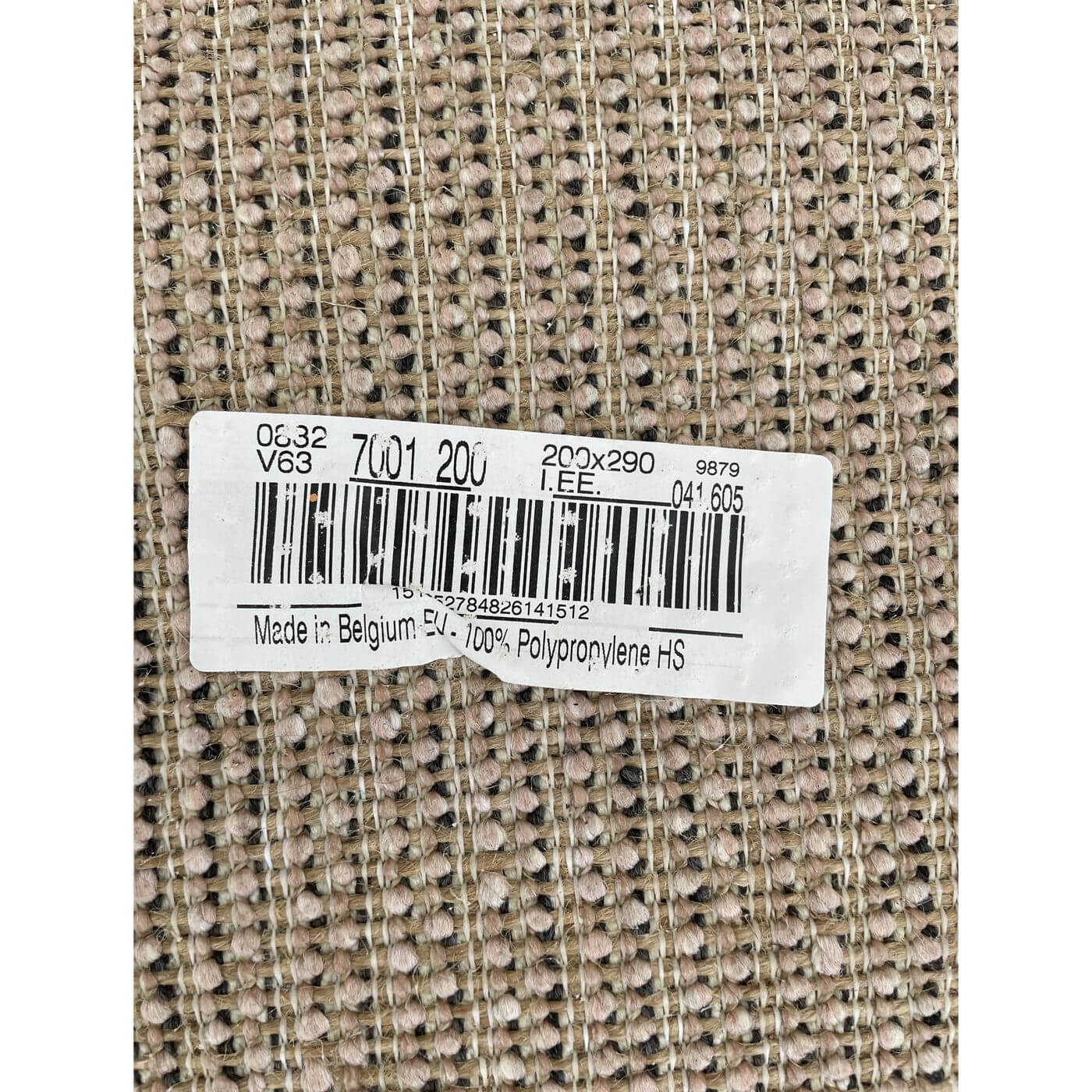 Two-Design-Lovers-Belgian Pink Shag Rug-