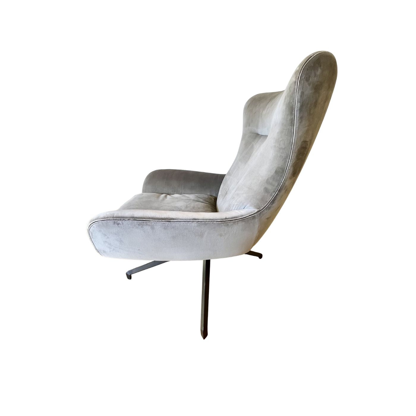 Minotti Jensen High-back Armchair, 3 available