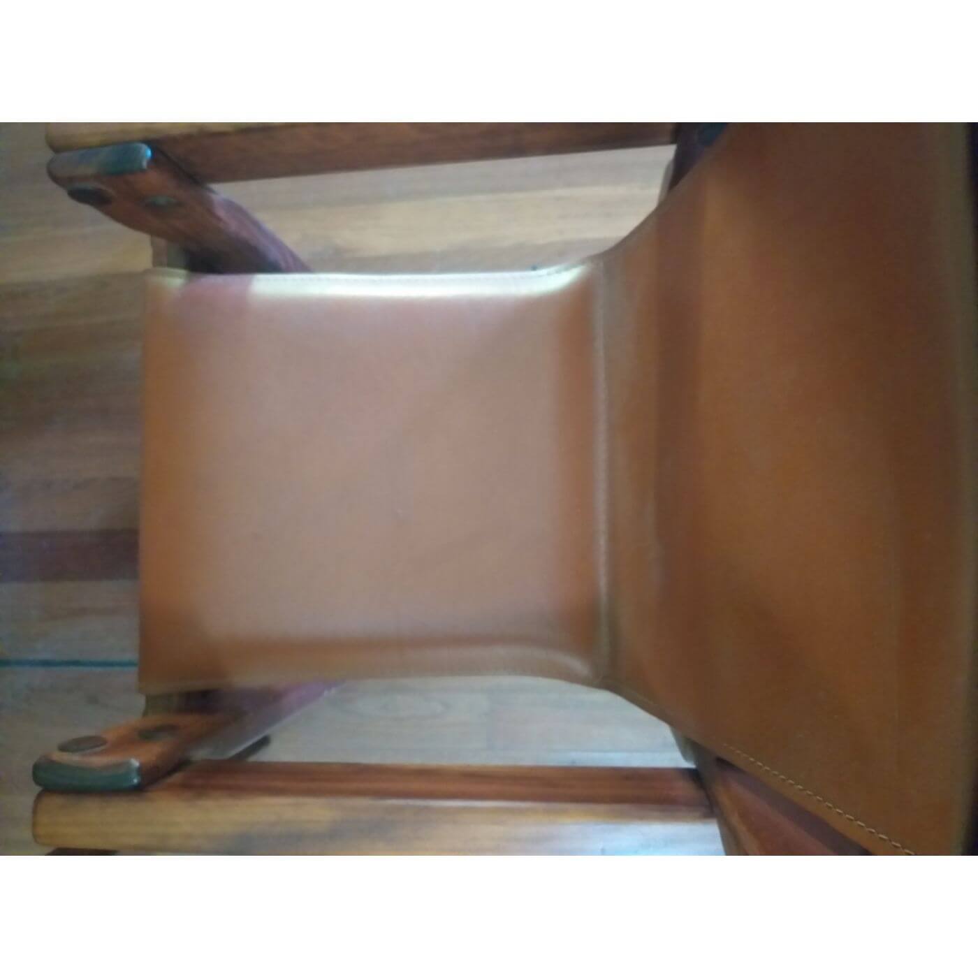 Two-Design-Lovers-Post-and-rail-dining-suite