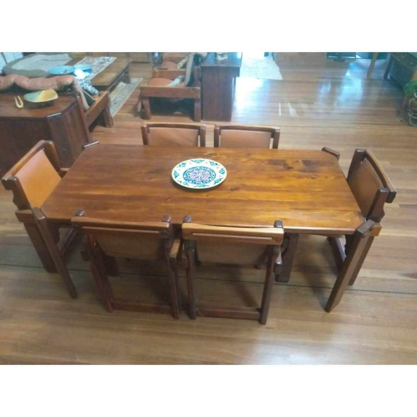 Two-Design-Lovers-Post-and-rail-dining-suite