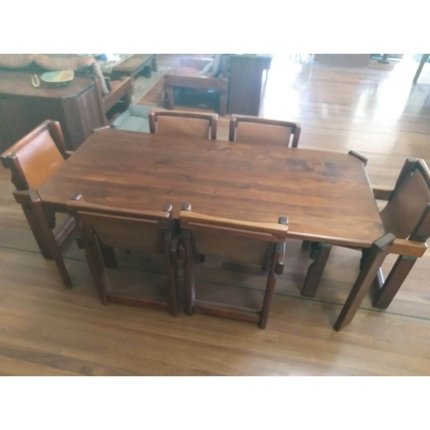 Two-Design-Lovers-Post-and-rail-dining-suite