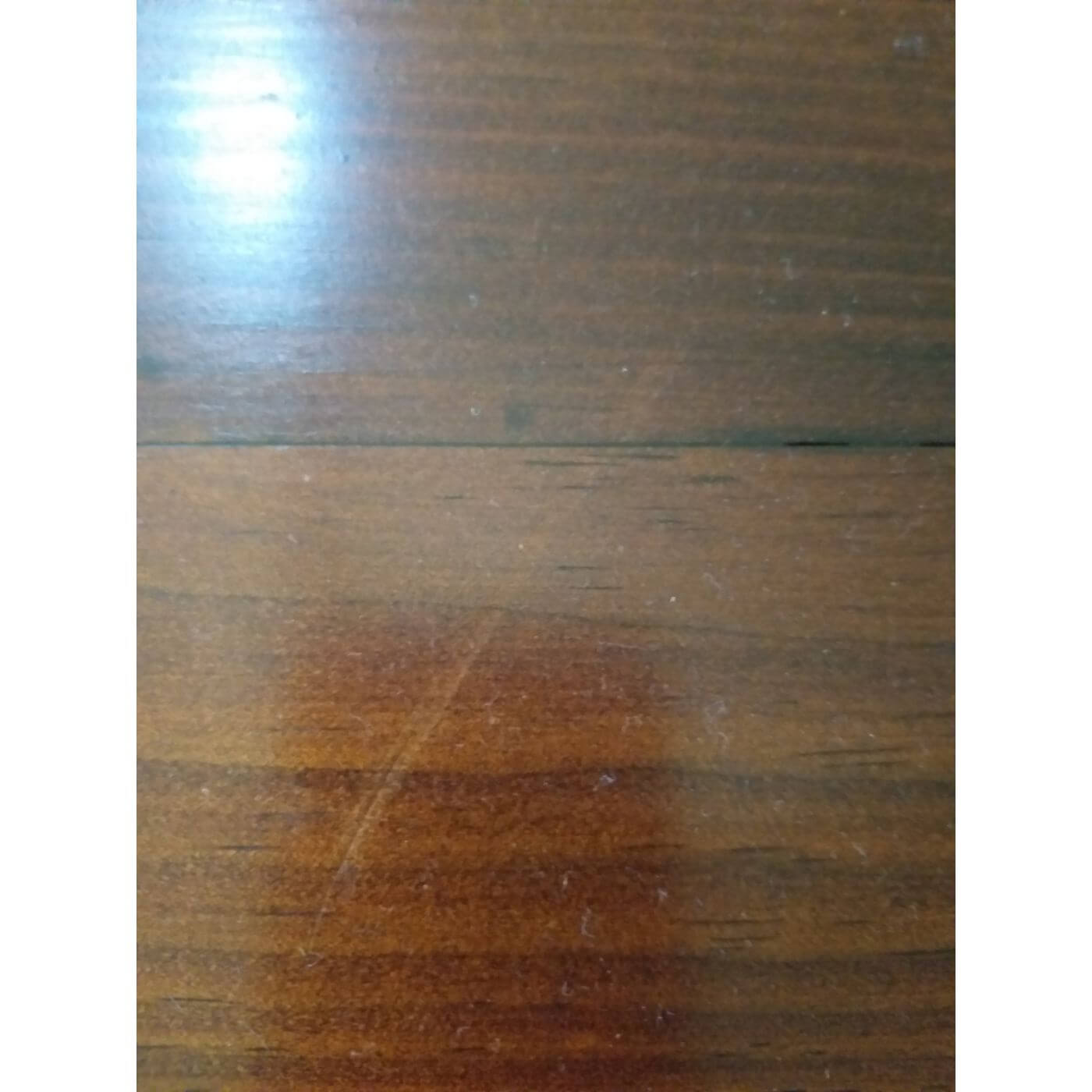 Two-Design-Lovers-Post-and-rail-dining-suite