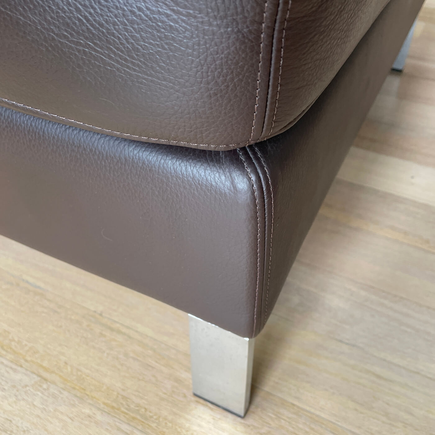 Walter Knoll Foster 503 Leather Sofa & ottoman