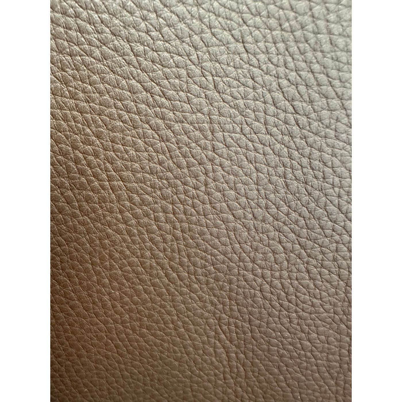 Two-Design-Lovers-Walter-Knoll-Turtle-Lounge-Armchair