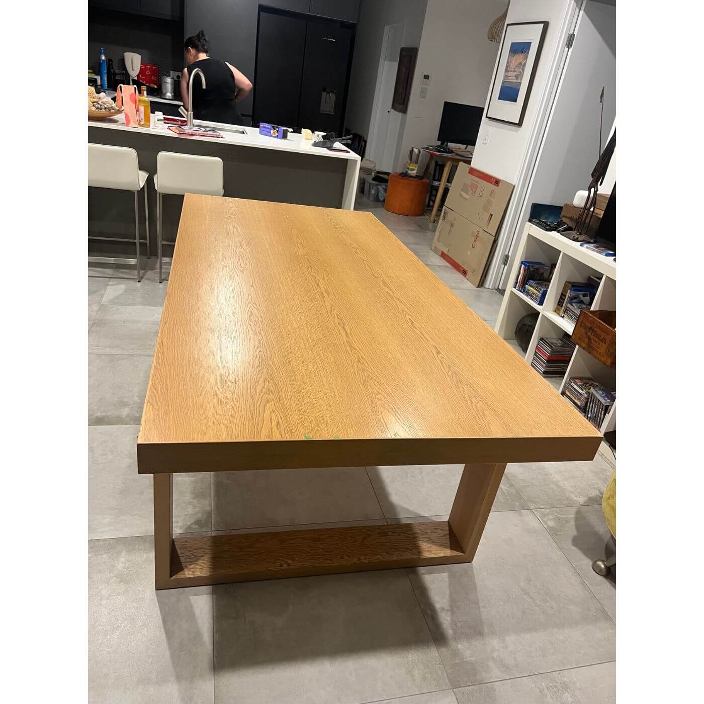 Two-Design-Lovers-Zuster-April-Dining-Table