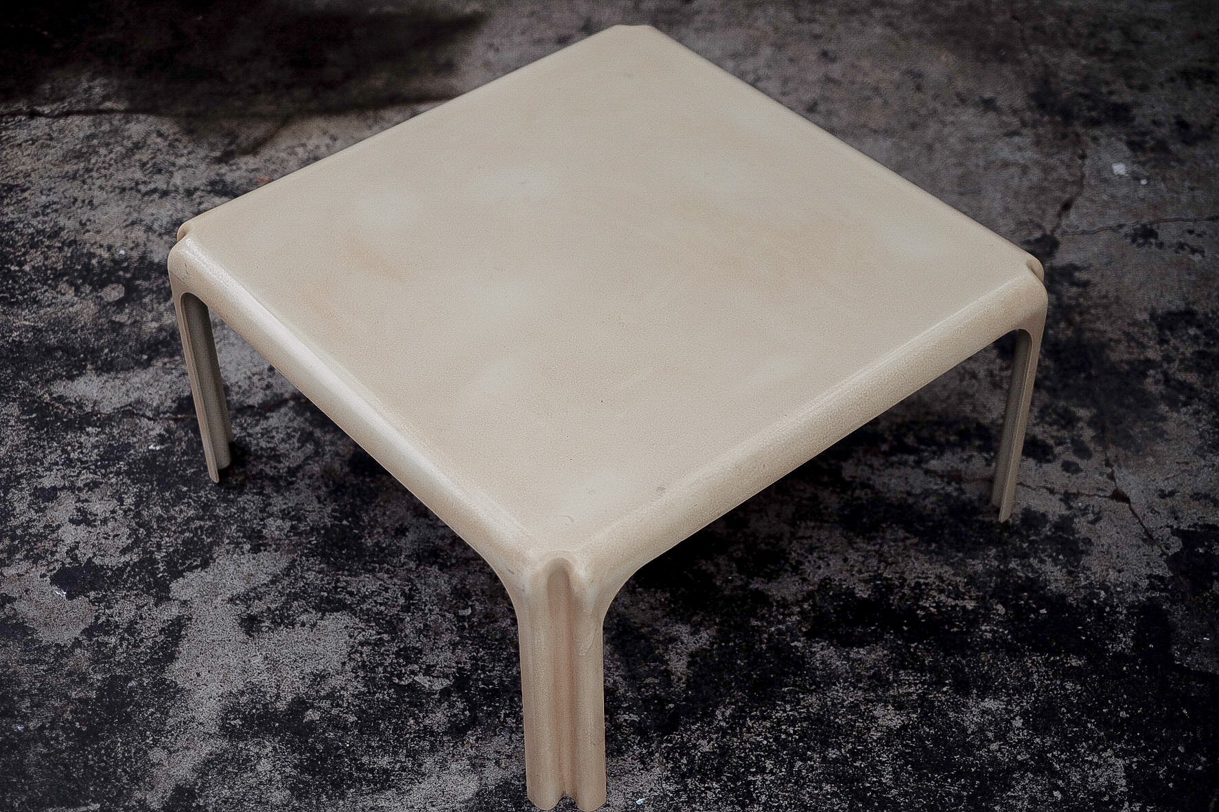 Artemide Demetrio 80 by Vico Magistretti