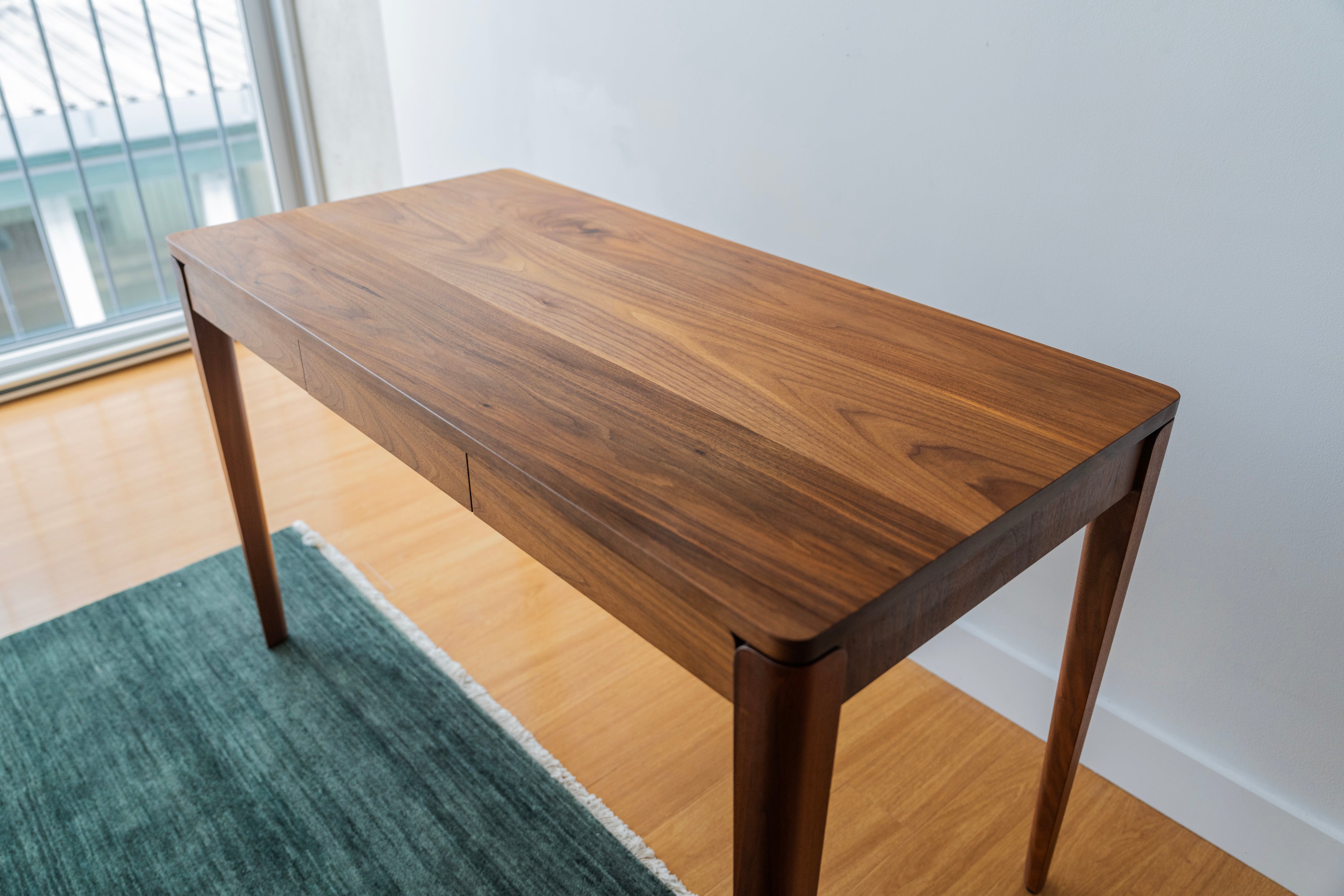 Tide Furniture Polly Desk