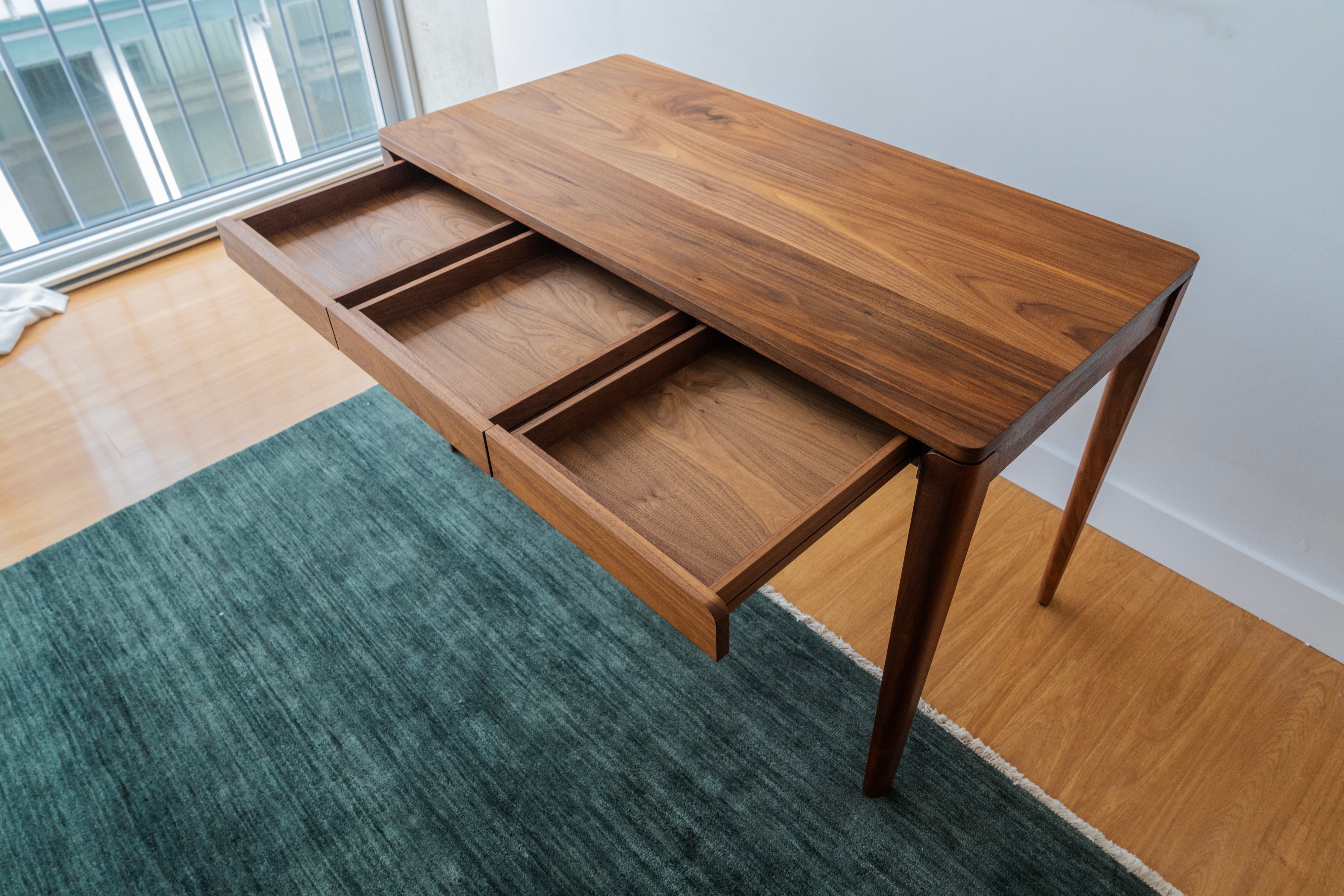 Tide Furniture Polly Desk