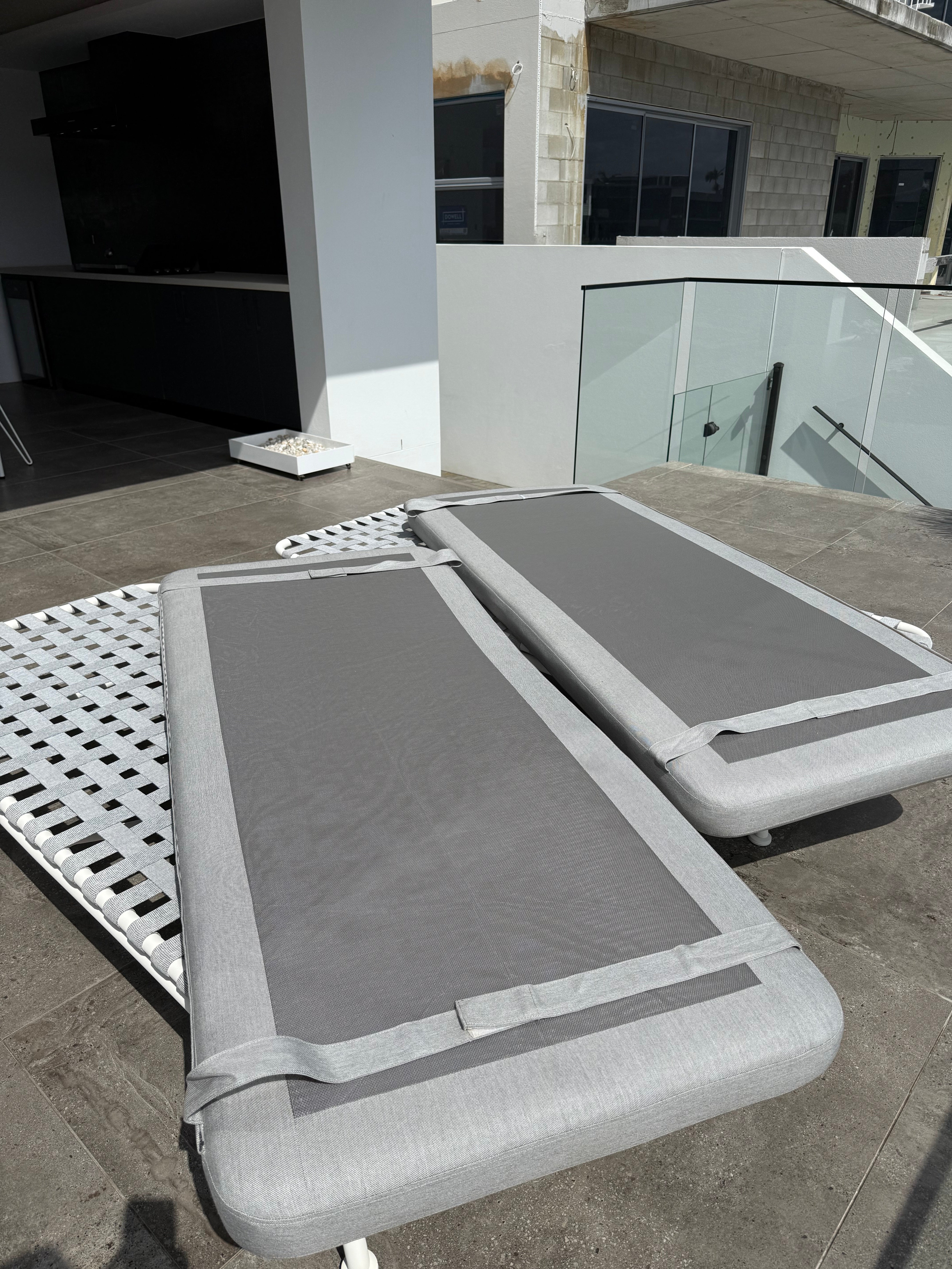 Mindo Outdoor Daybed, Pair
