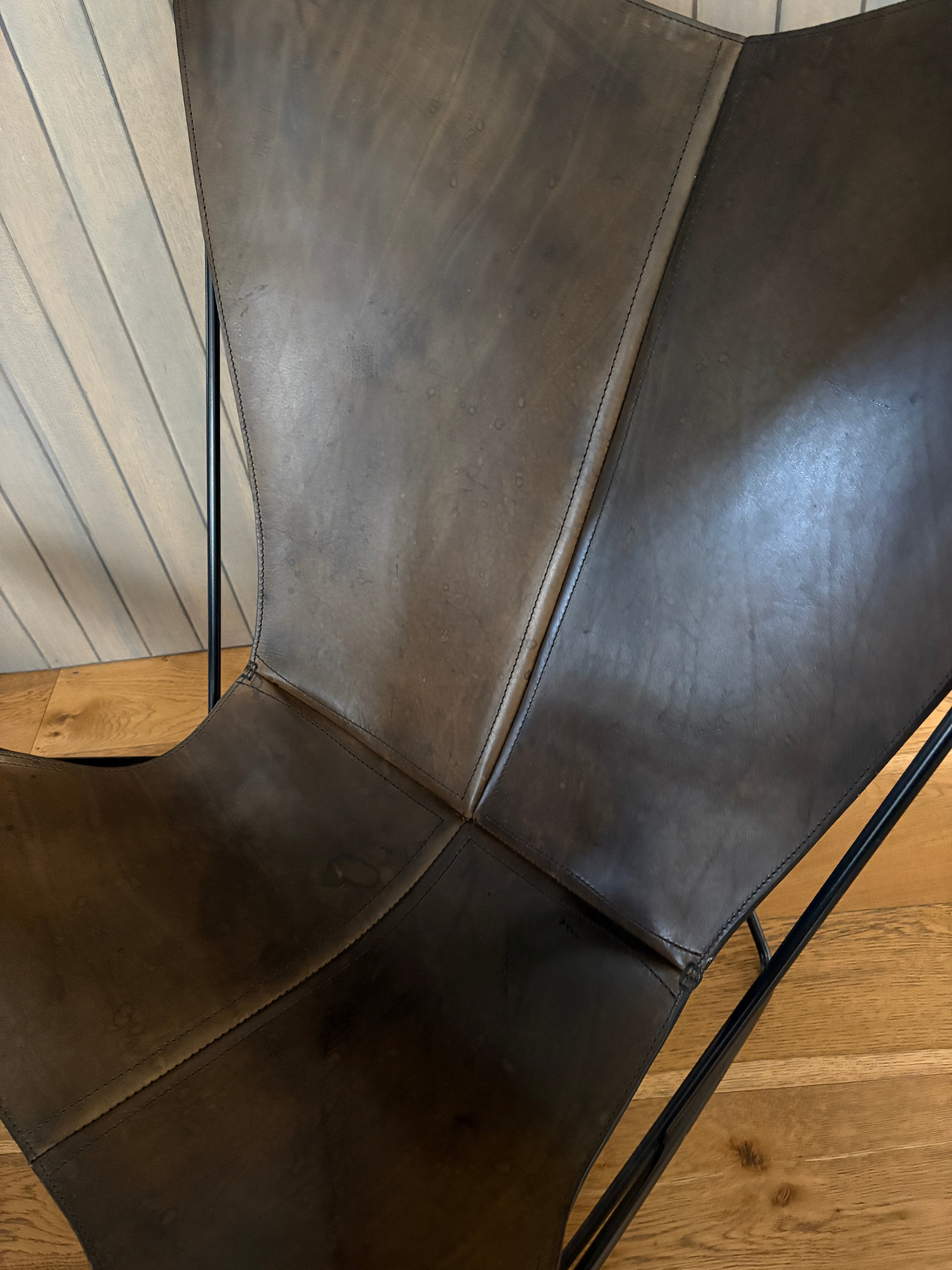 OX Denmarq Papillon Chair