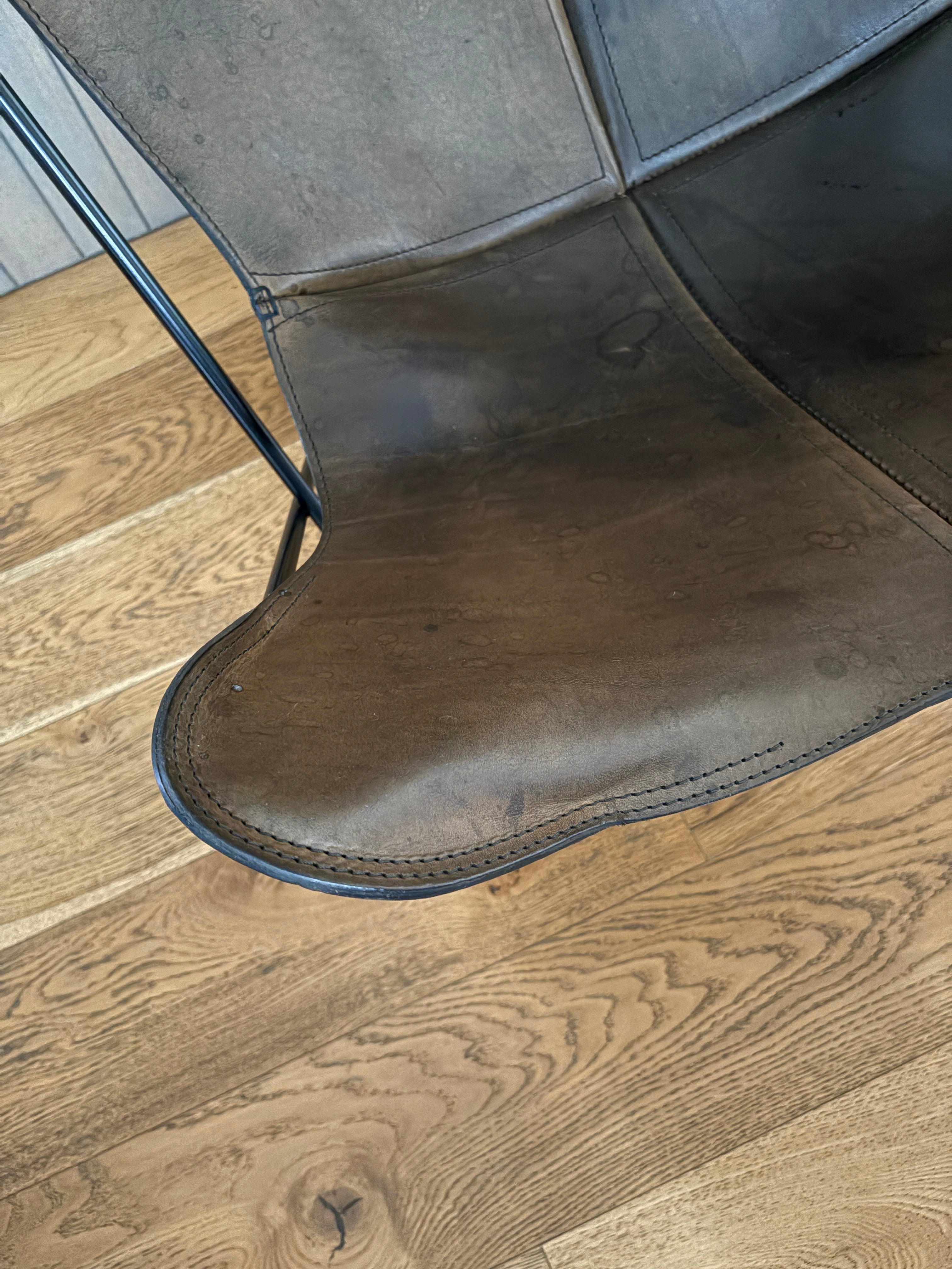 OX Denmarq Papillon Chair