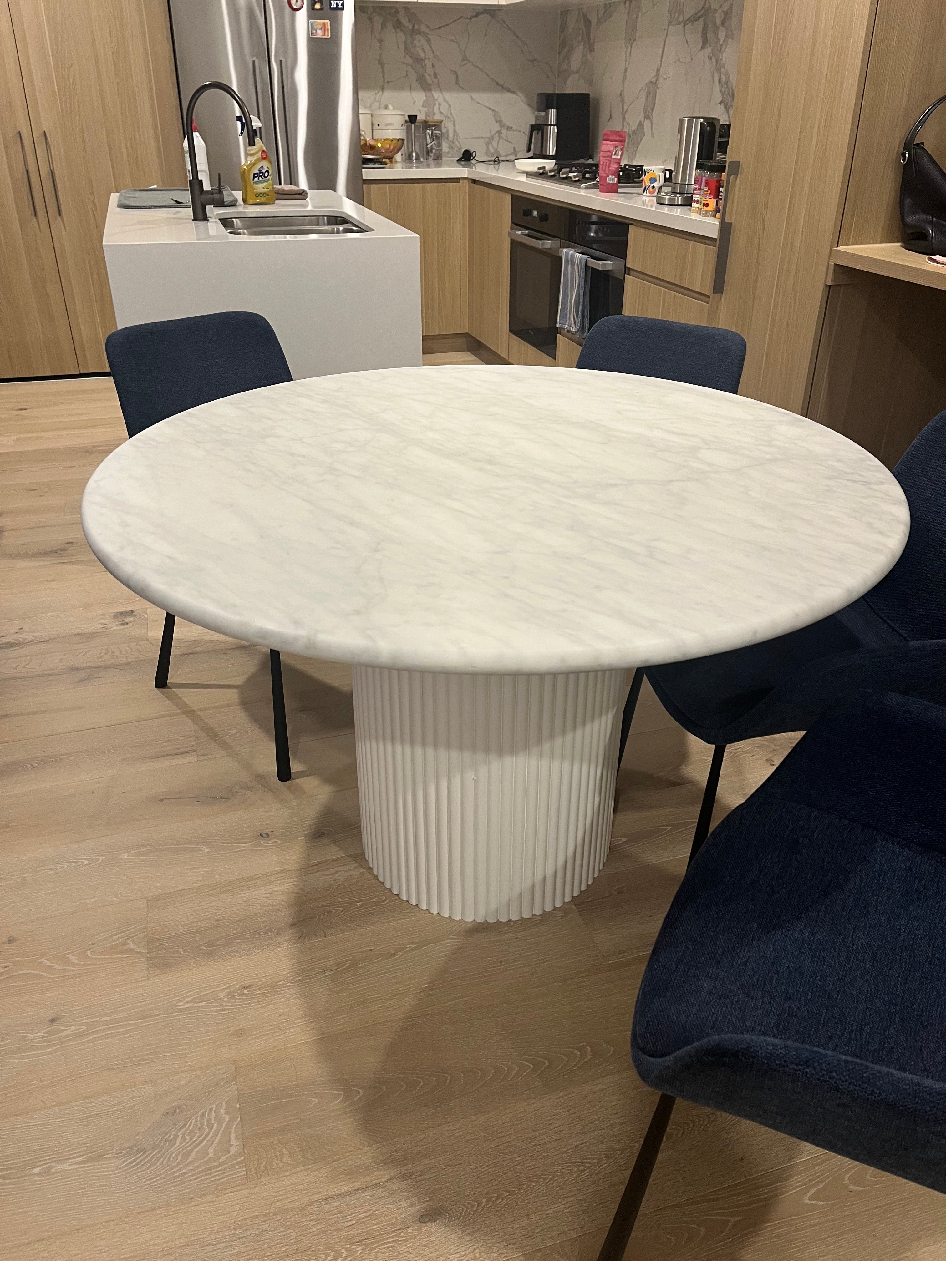 GlobeWest Benjamin Ripple Marble Dining Table