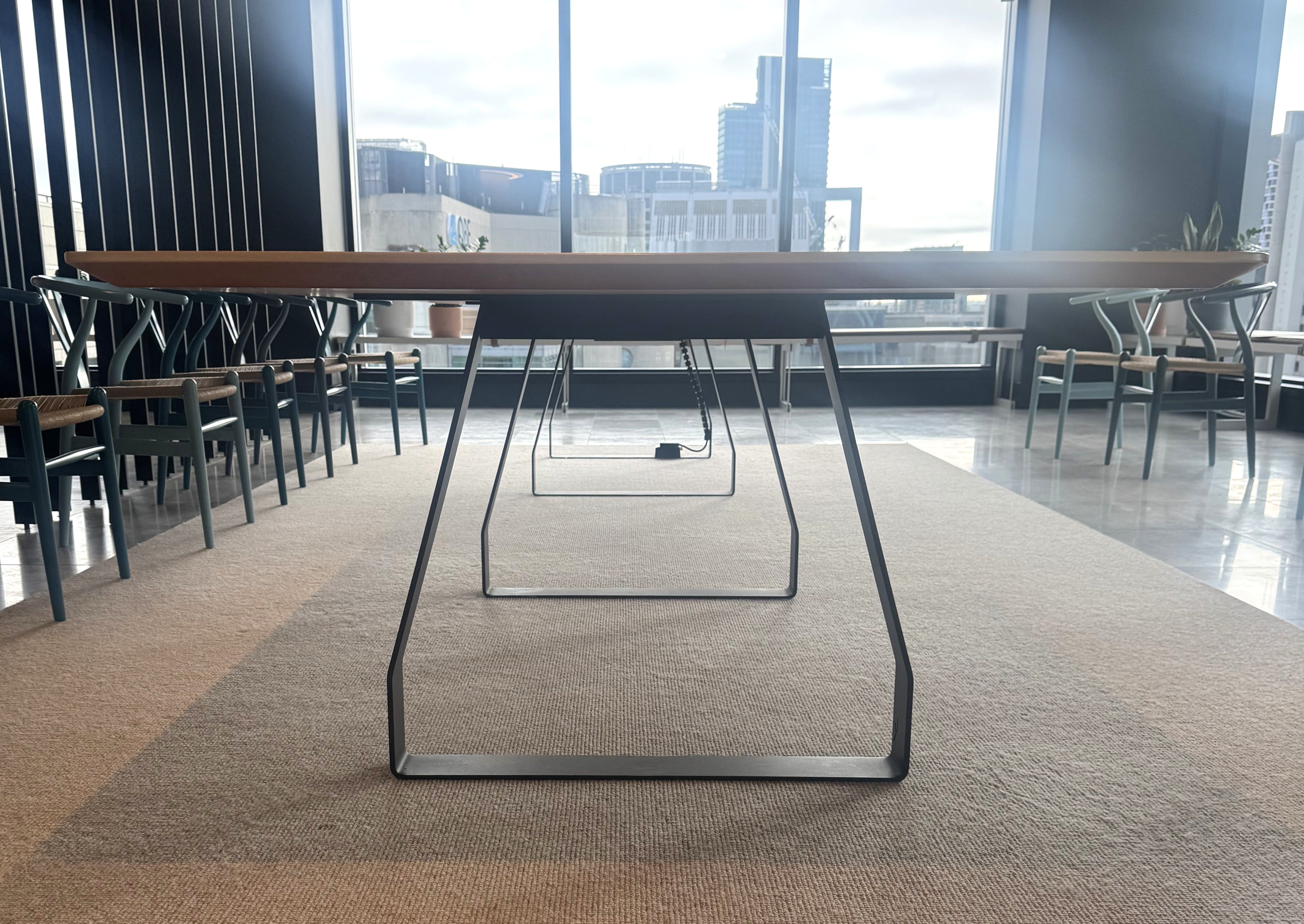 Koskela Stirrup Table