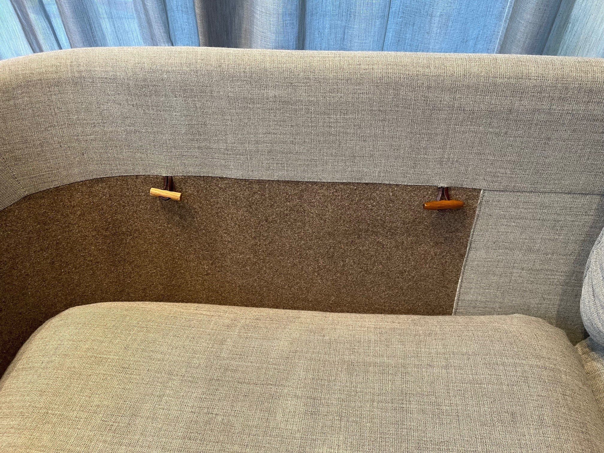 De La Espada Stanley 2 Seater Sofa