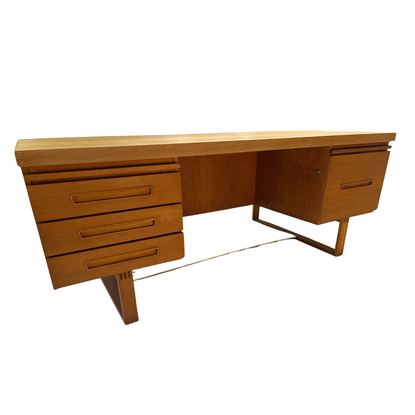 Oak ski leg desk