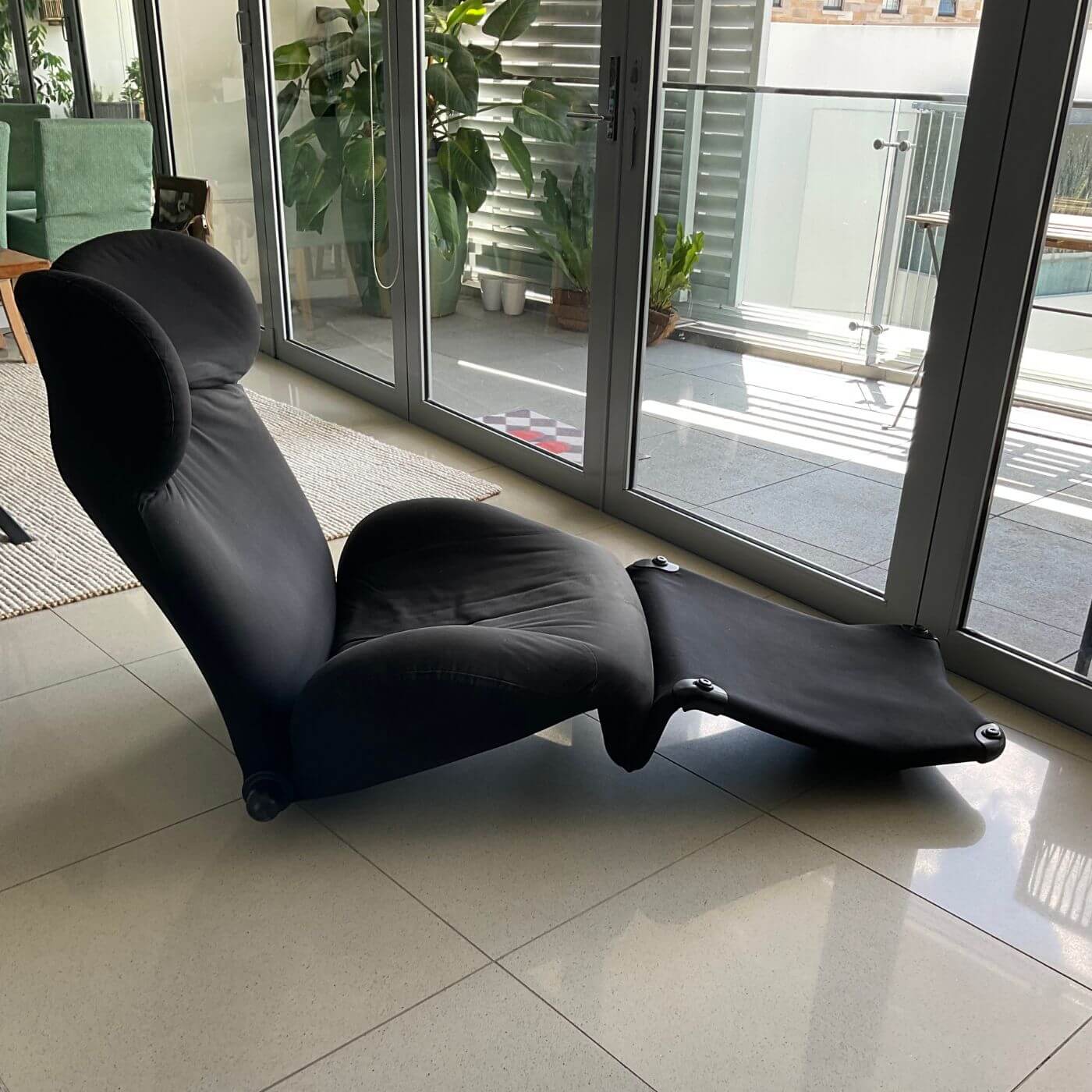 Cassina Wink Lounge chair by Toshiyuki Kita