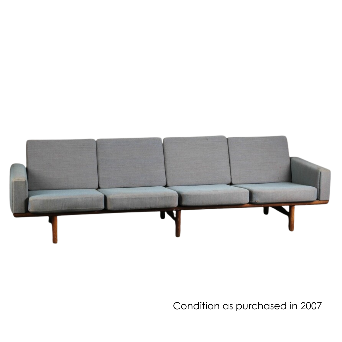 Hans Wegner Getama GE236/4 Sofa