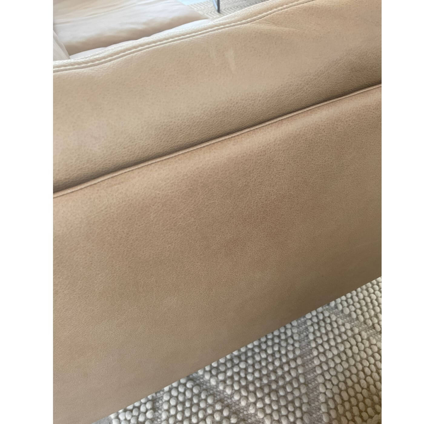 Natadora bureau sofa