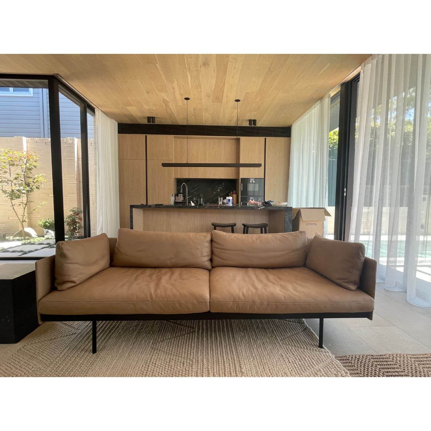 Natadora bureau sofa