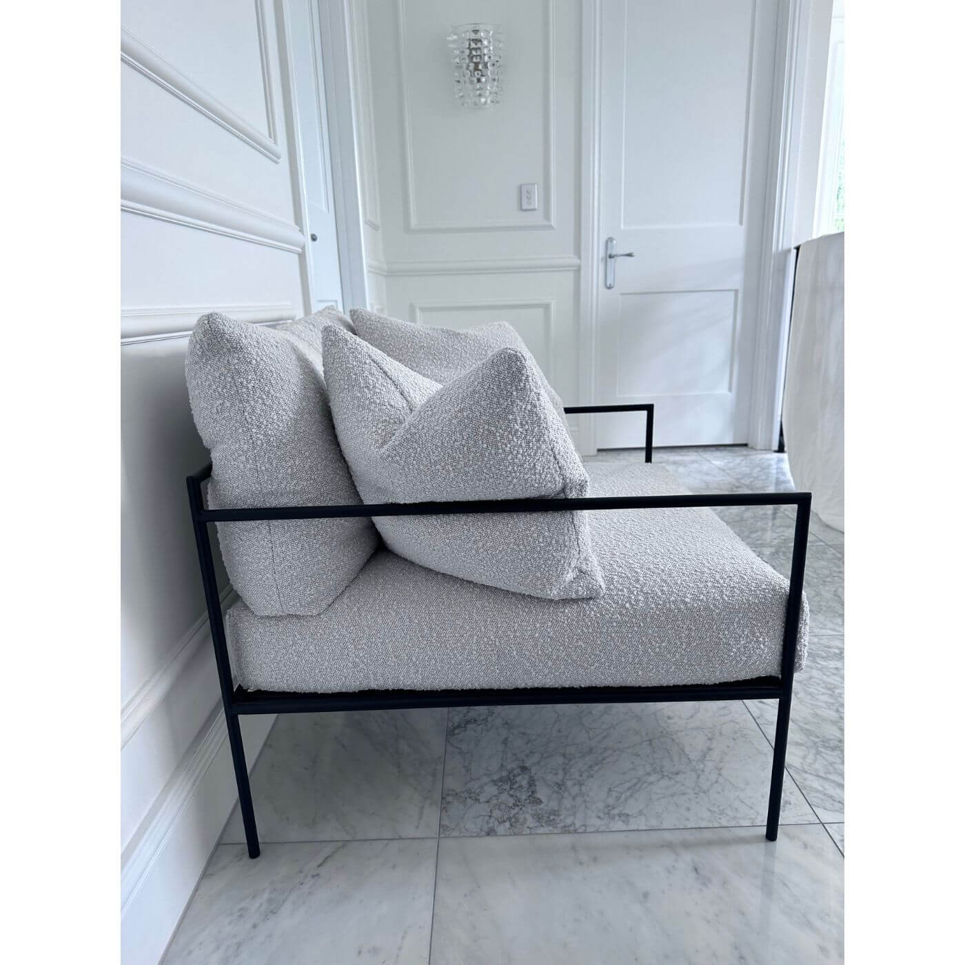 two-design-lovers-trit-house-armchair