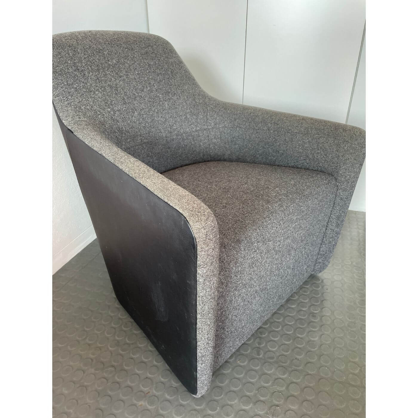 Walter Knoll Foster 520 armchair by Foster + Partners