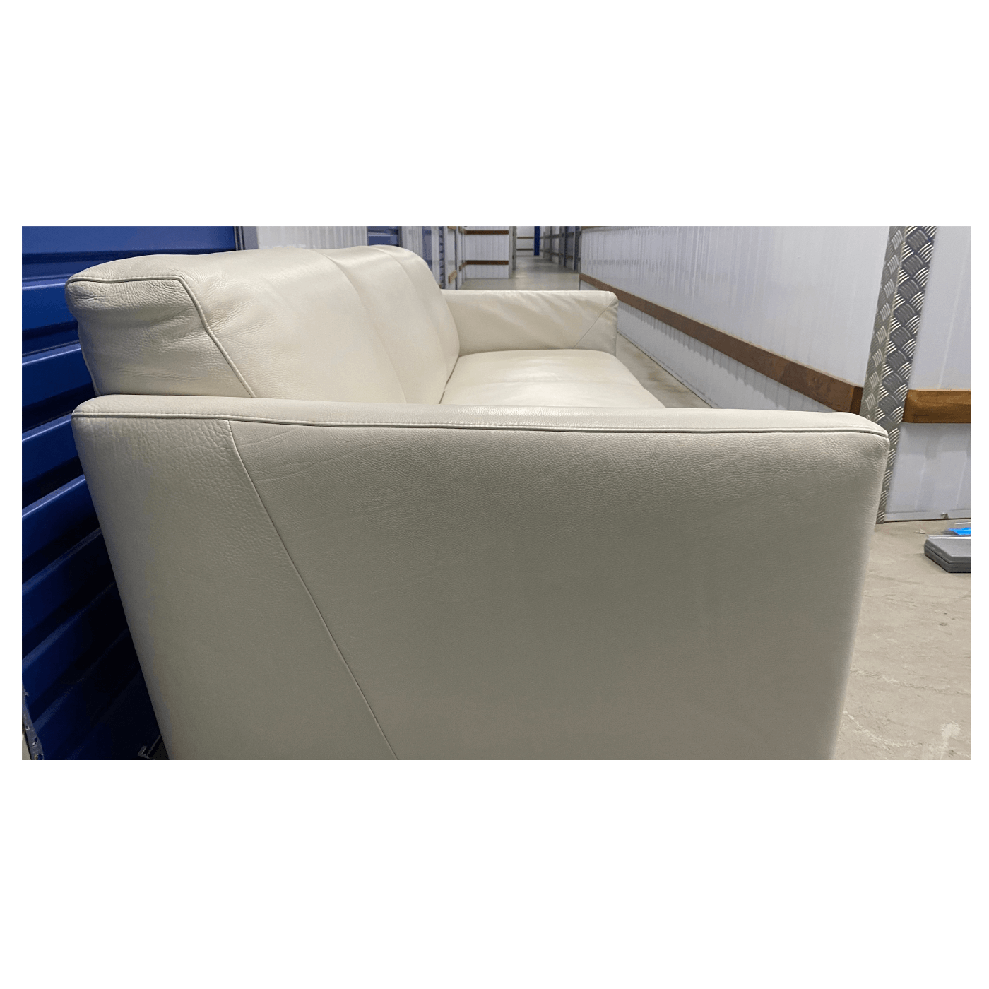 Two-Design-Lovers-Natuzzi-Cream-3-seater-leather-lounge