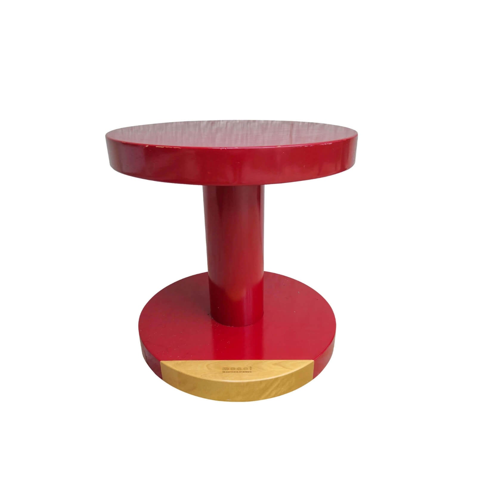 Two Design Lovers Moooi red side table