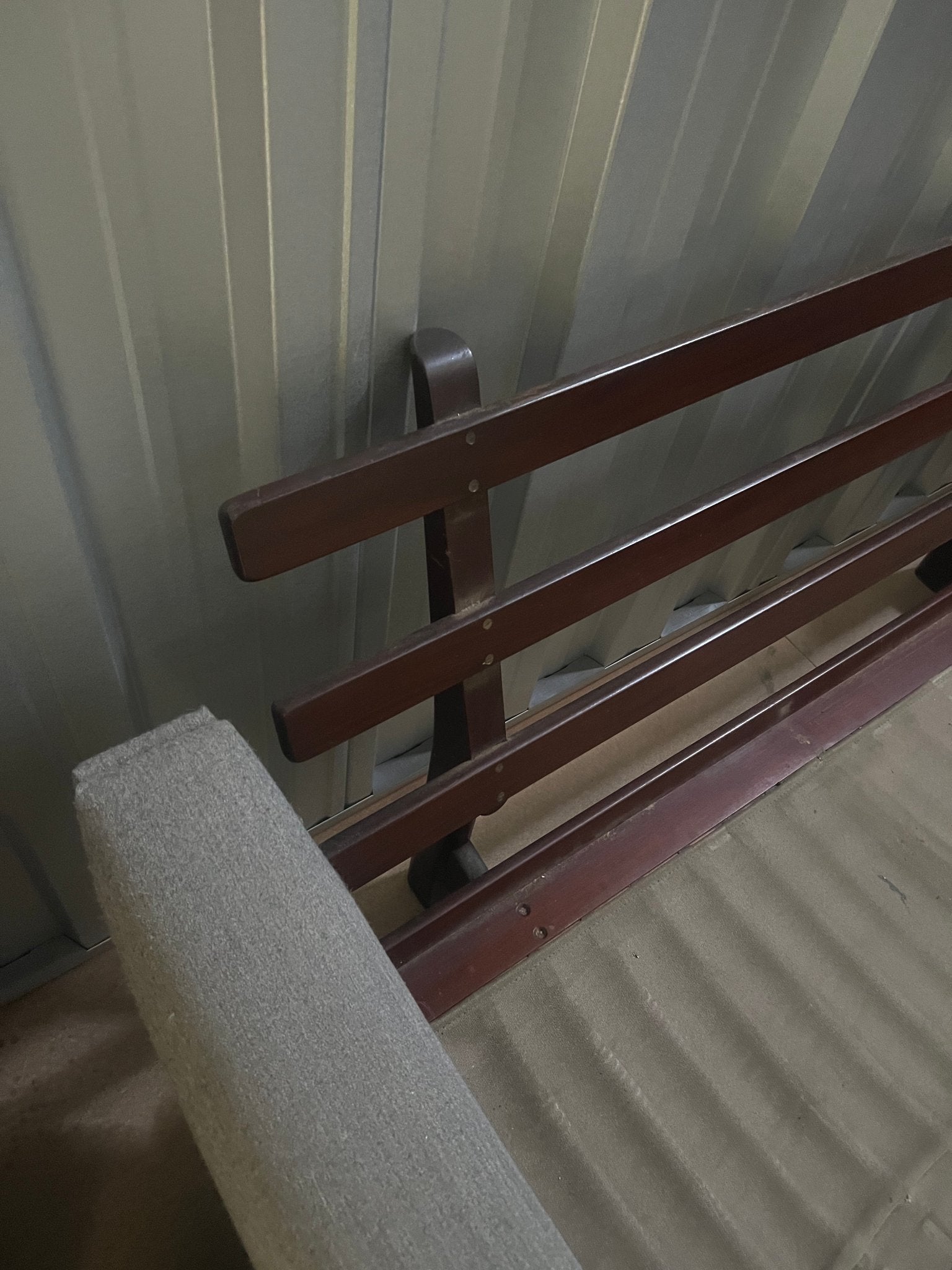 68a44b28a76e766b79698fbf_ge236-4-oak-slat-back_1772952305796.png