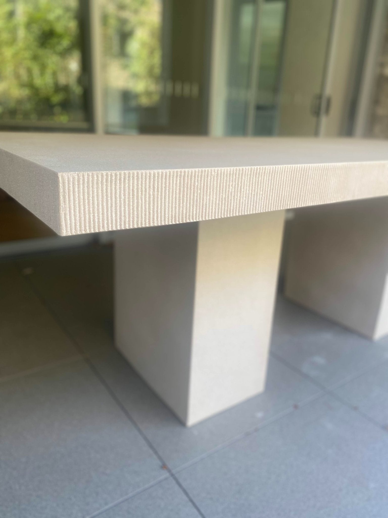 68a44b28a76e766b79698fbf_tura-table_1784549234789.jpeg