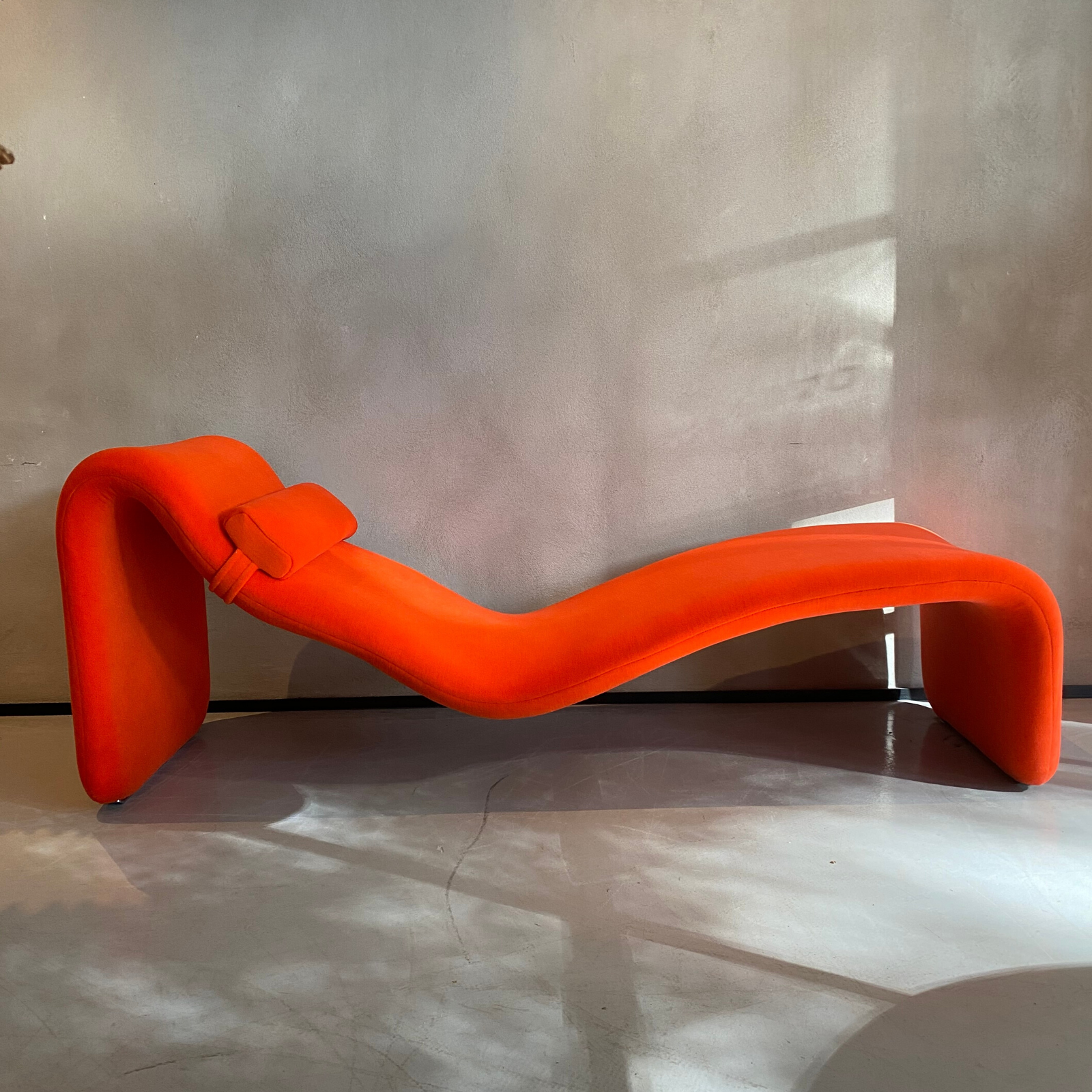 Airborne Djinn chaise Olivier Mourgue