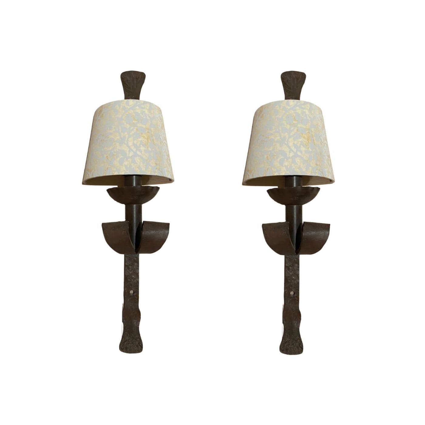 Two-Design-Lovers-Rustic-Wrought-Iron-Wall-Sconces