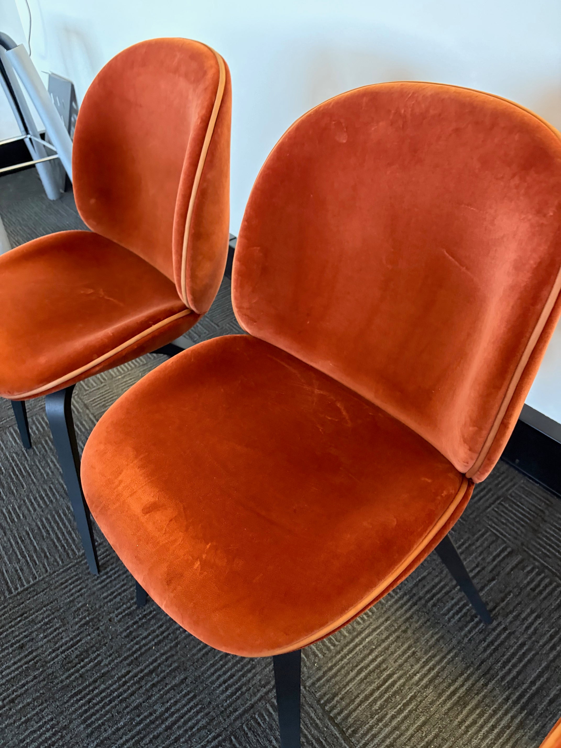 Gubi Beetle Dining chairs, Set of 6