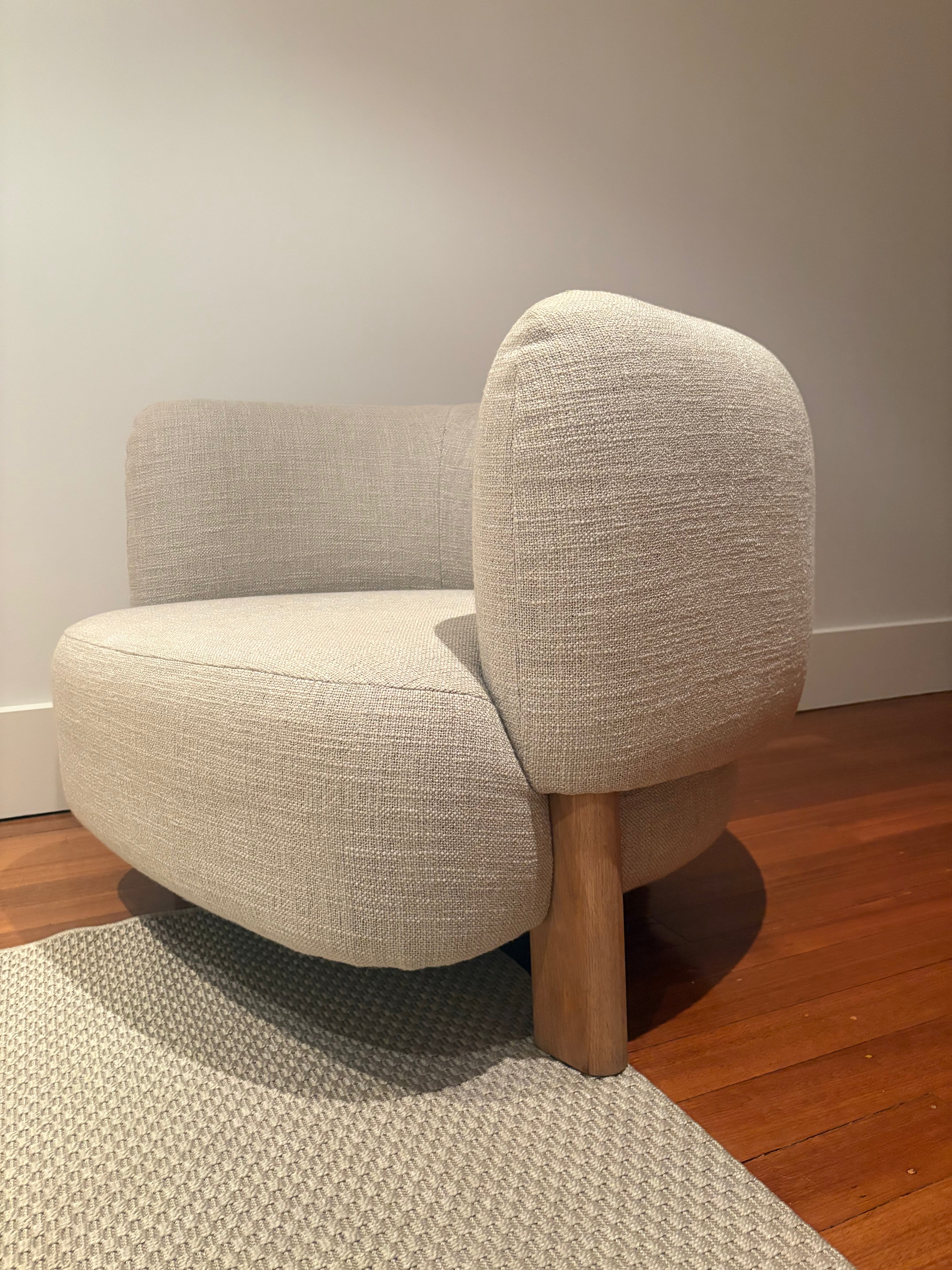 Jardan Lola Armchair, 2 available