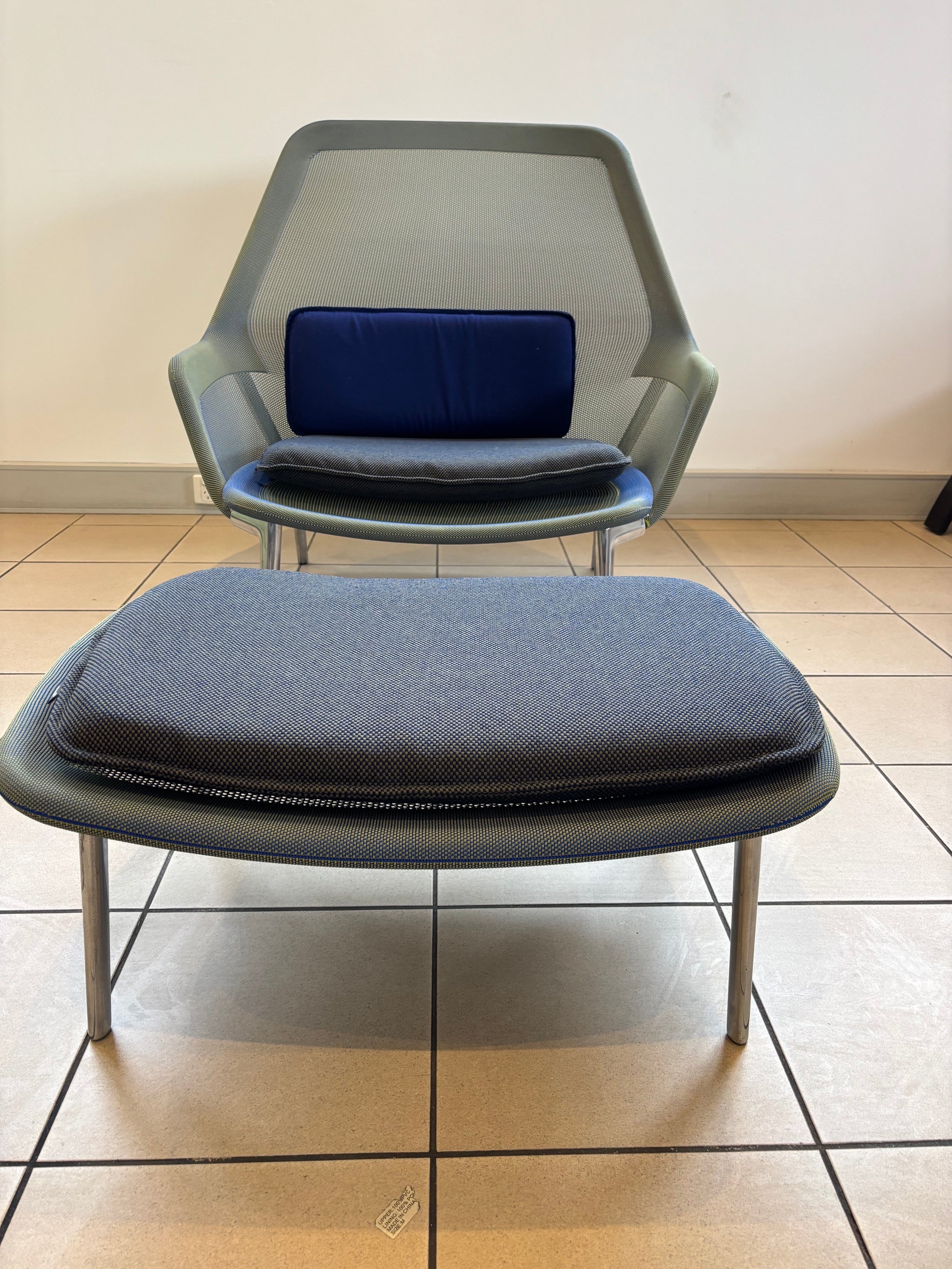 VITRA SLOW CHAIR + OTTOMAN