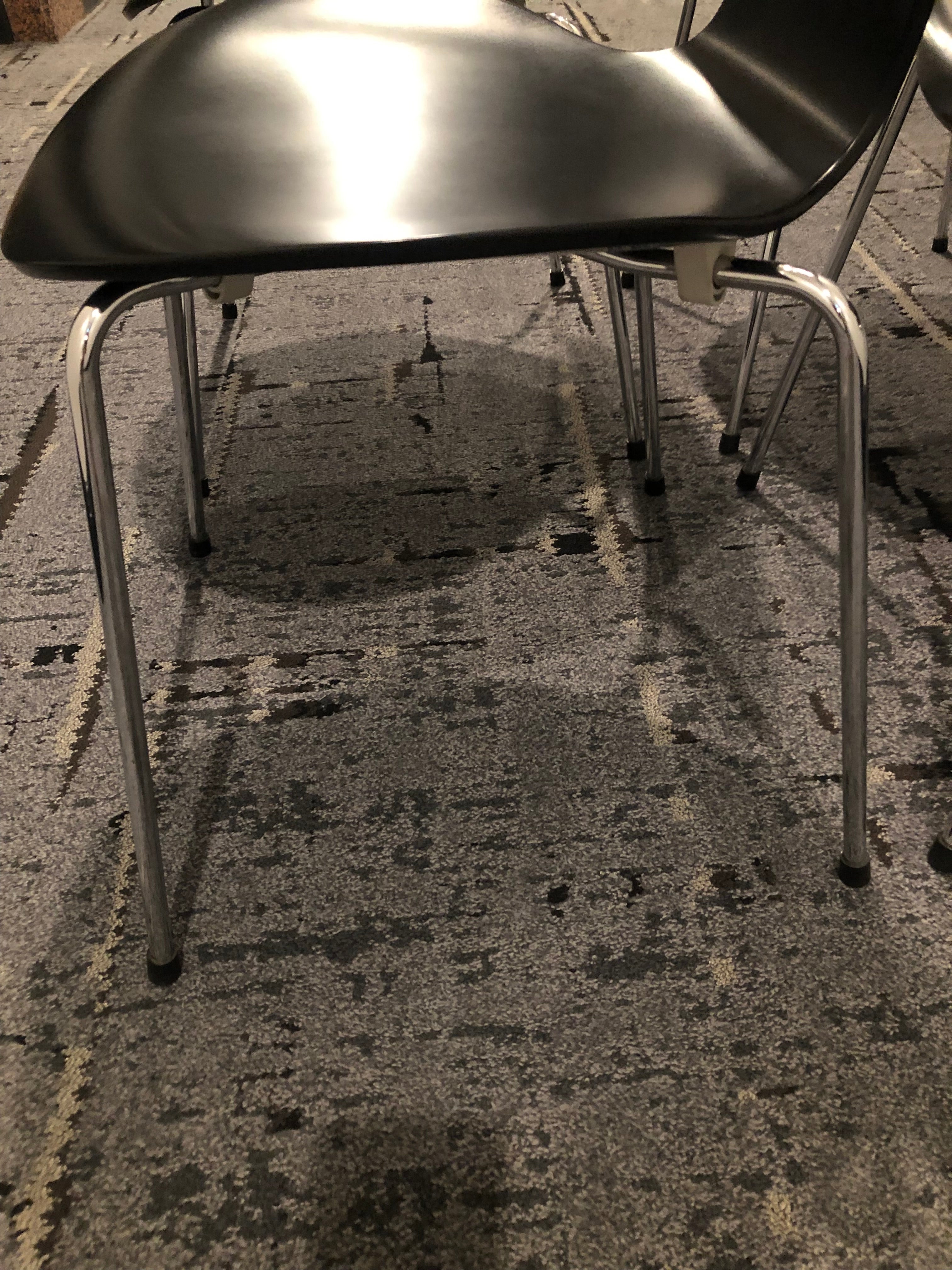 Fritz Hansen Series 7 Dining Chairs by Arne Jacobsen, set of 4