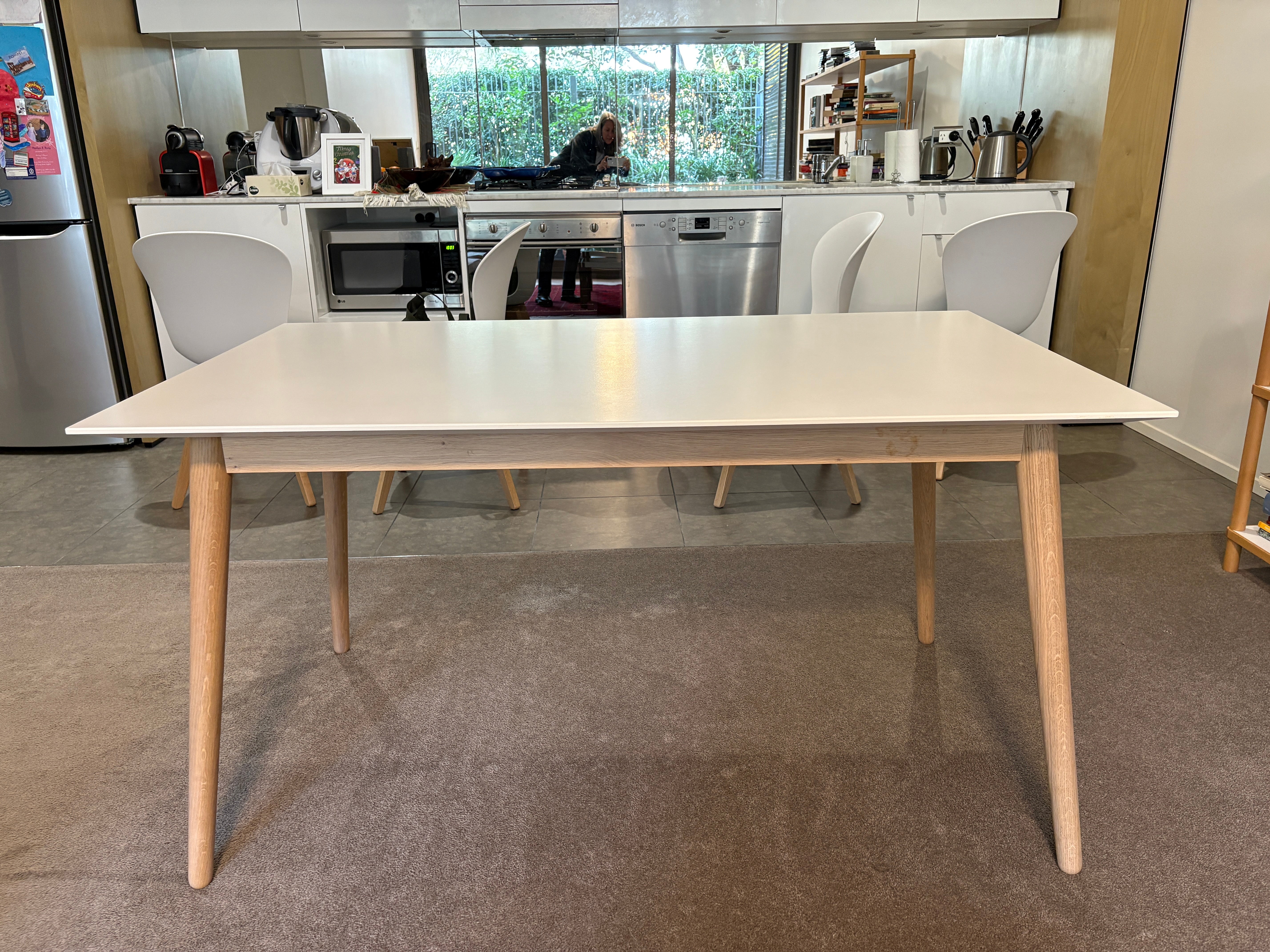 Bo Concept Milano Table